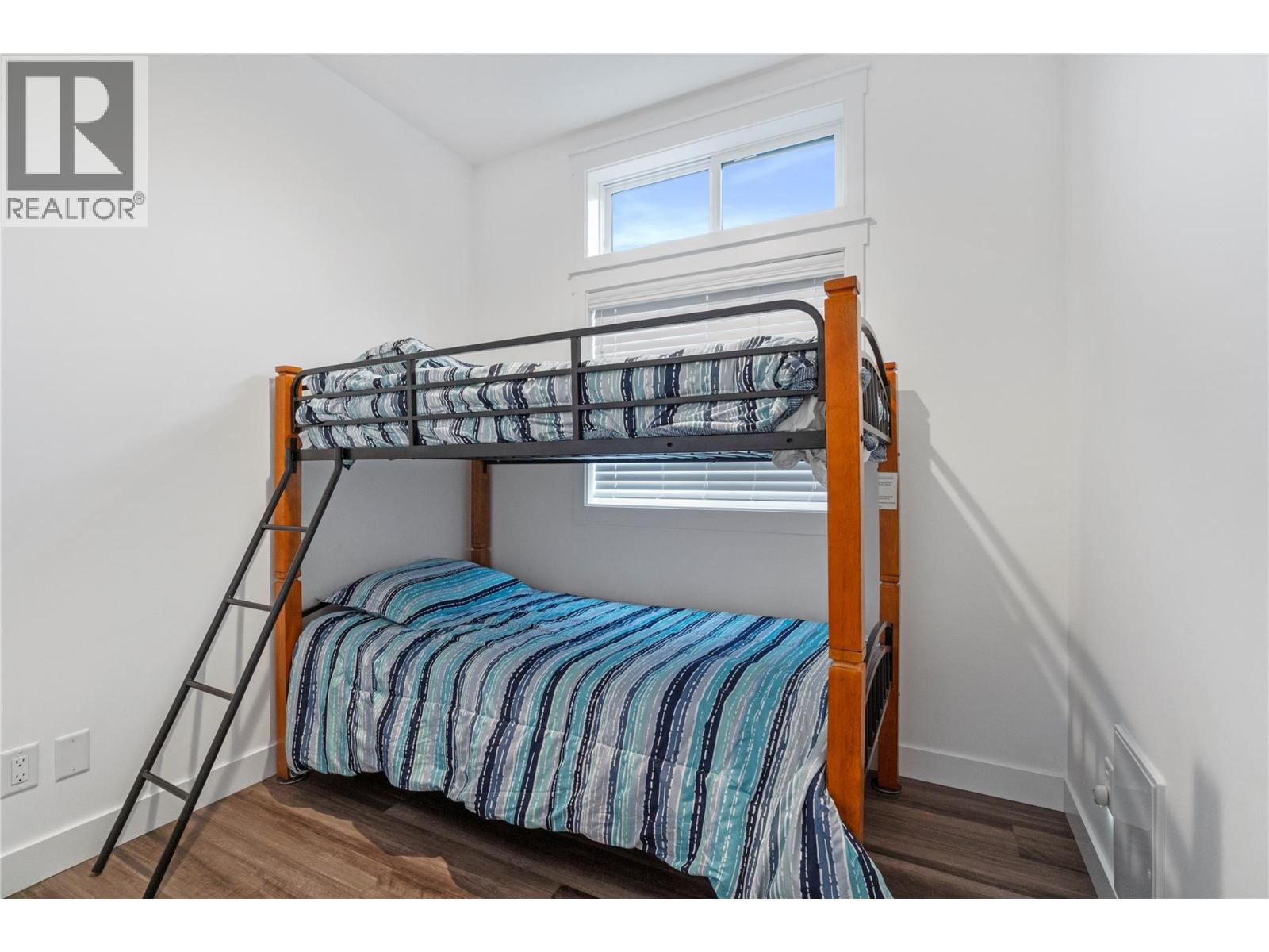 5368 Pierres Point Road Nw, Salmon Arm, British Columbia  V1E 4M2 - Photo 35 - 10367350