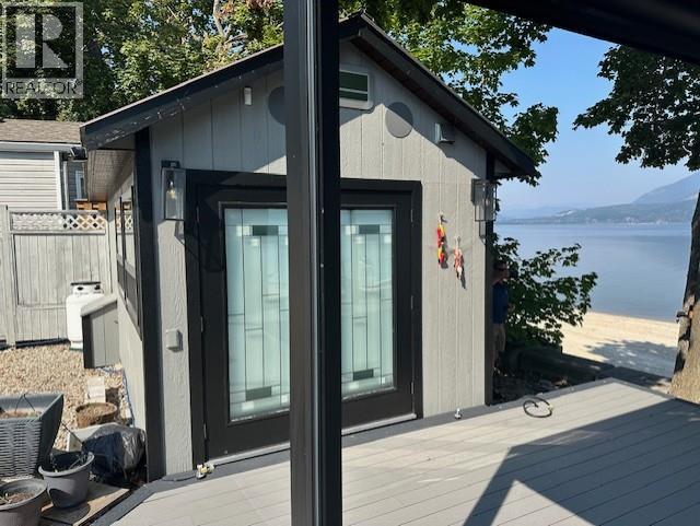 5368 Pierres Point Road Nw, Salmon Arm, British Columbia  V1E 4M2 - Photo 54 - 10367350