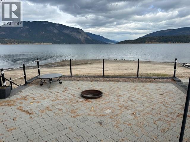 5368 Pierres Point Road Nw, Salmon Arm, British Columbia  V1E 4M2 - Photo 66 - 10367350