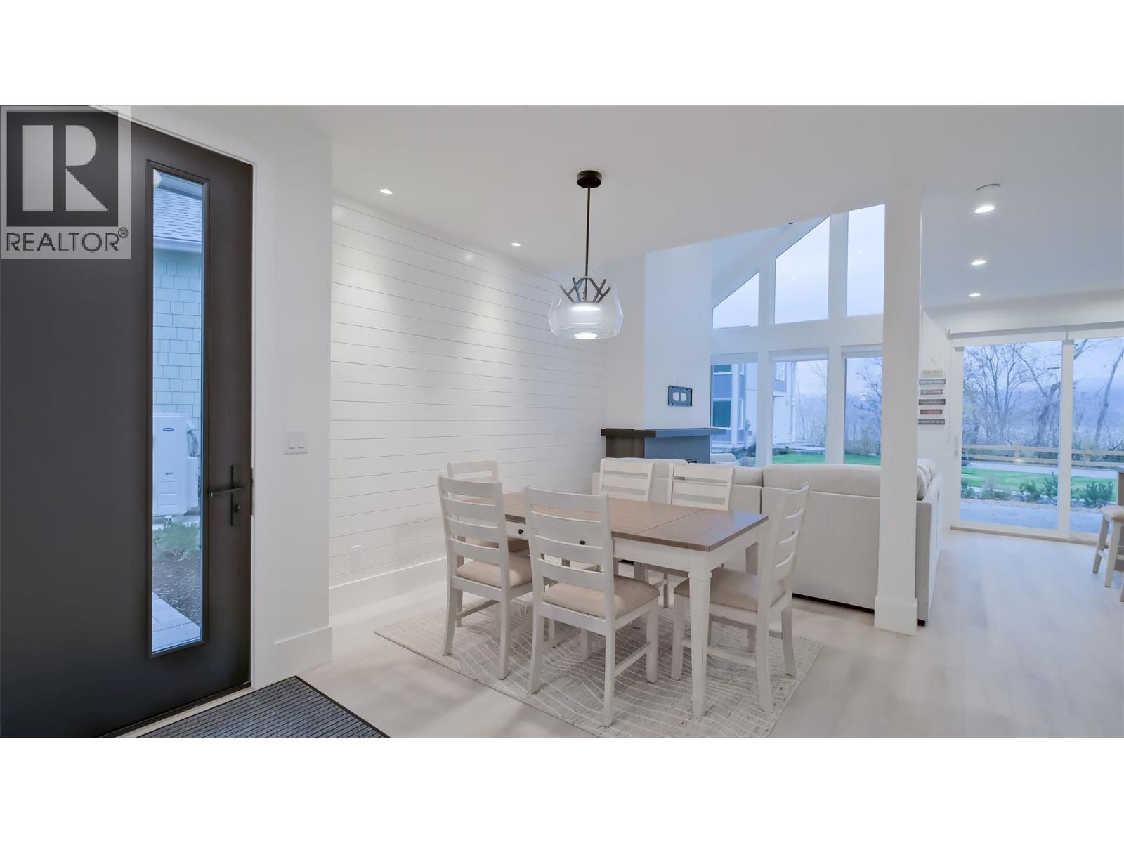 3040 Landry Crescent, Summerland, British Columbia  V0H 1Z9 - Photo 11 - 10367251