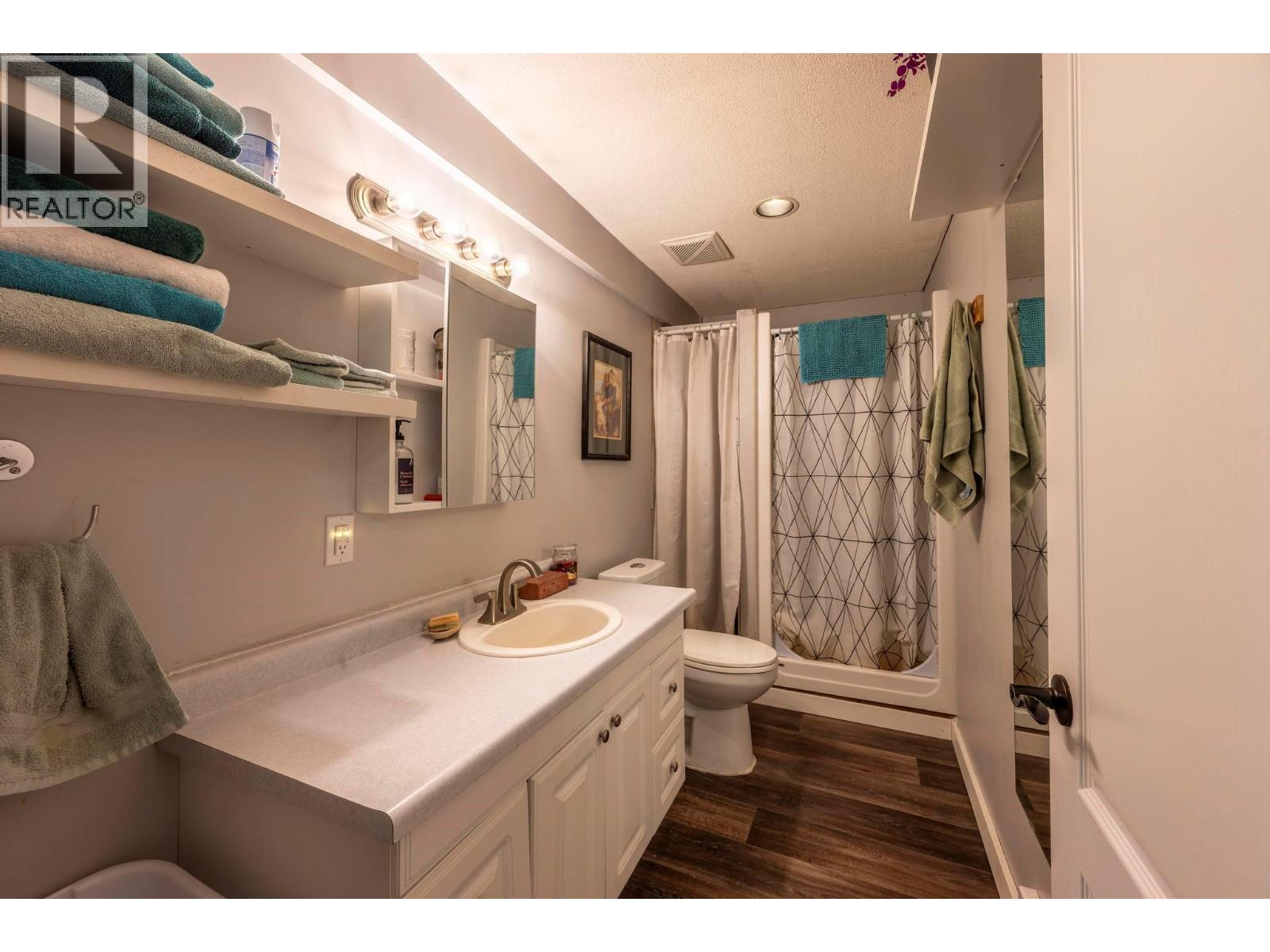 517 12th Street S, Golden, British Columbia  V0A 1H0 - Photo 32 - 10367357