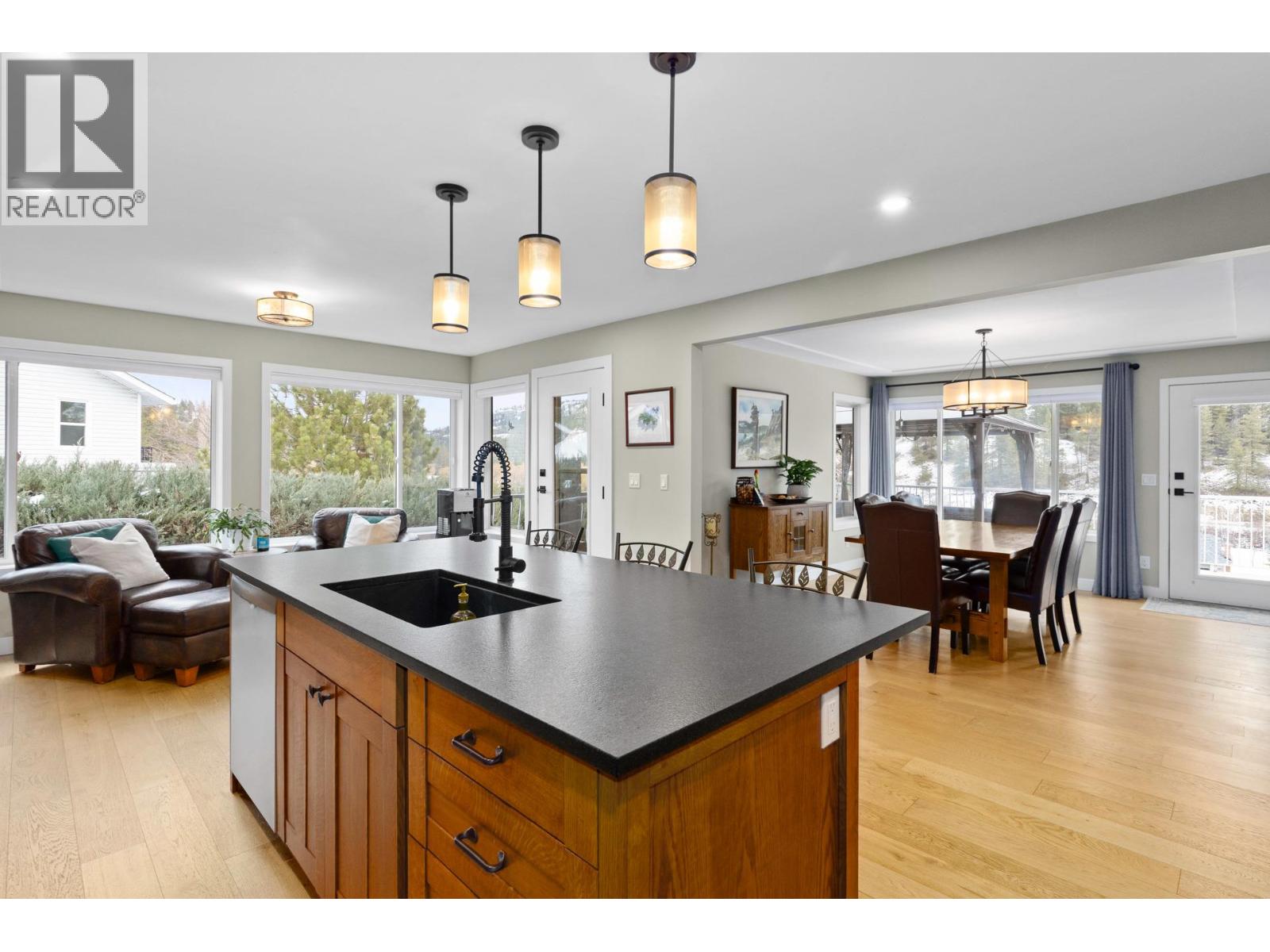 119 St Andrews Drive, Kaleden, British Columbia  V0H 1K0 - Photo 11 - 10367274