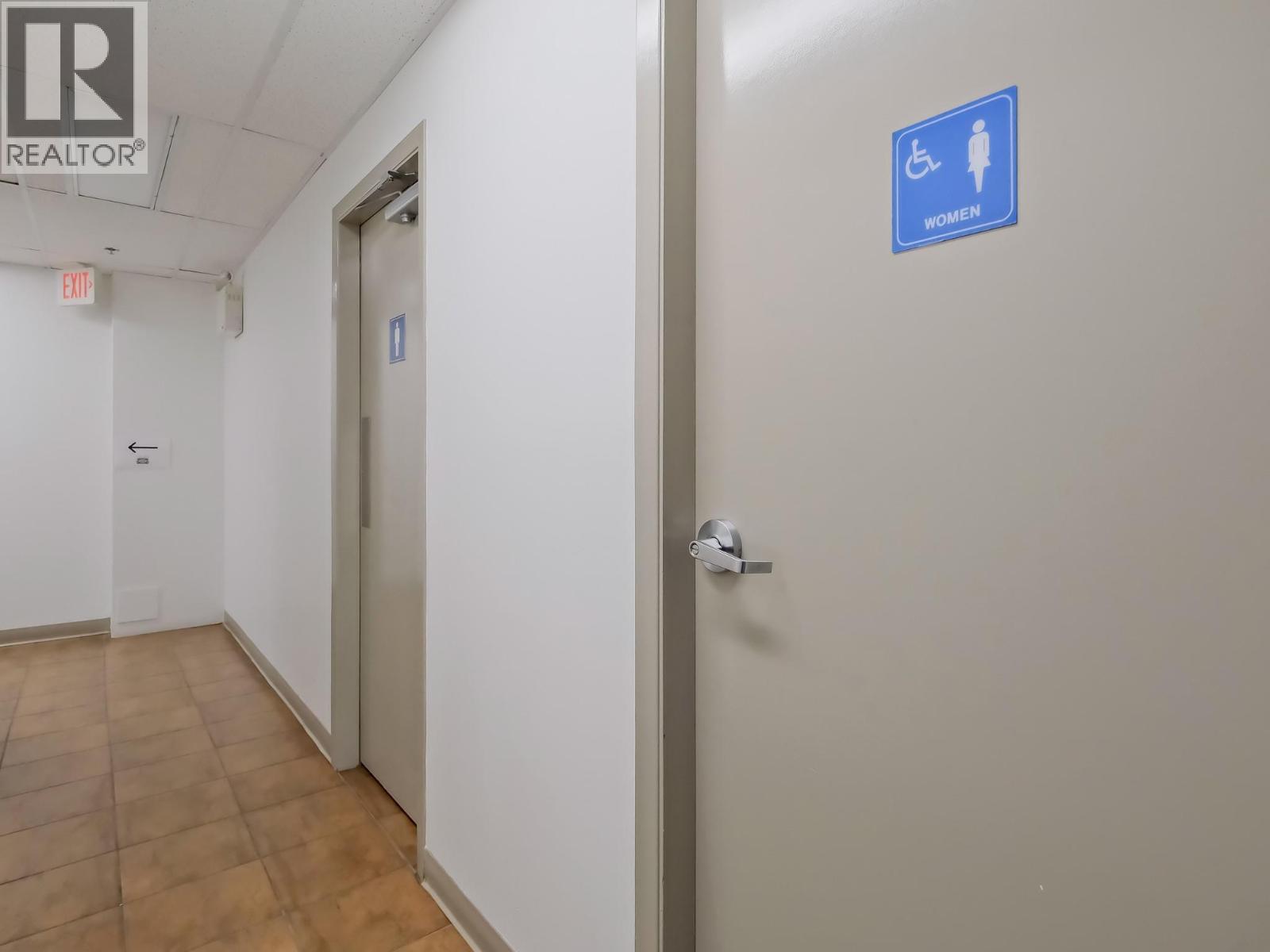 260 Okanagan Avenue E, Penticton, British Columbia  V2A 3J7 - Photo 15 - 10367383