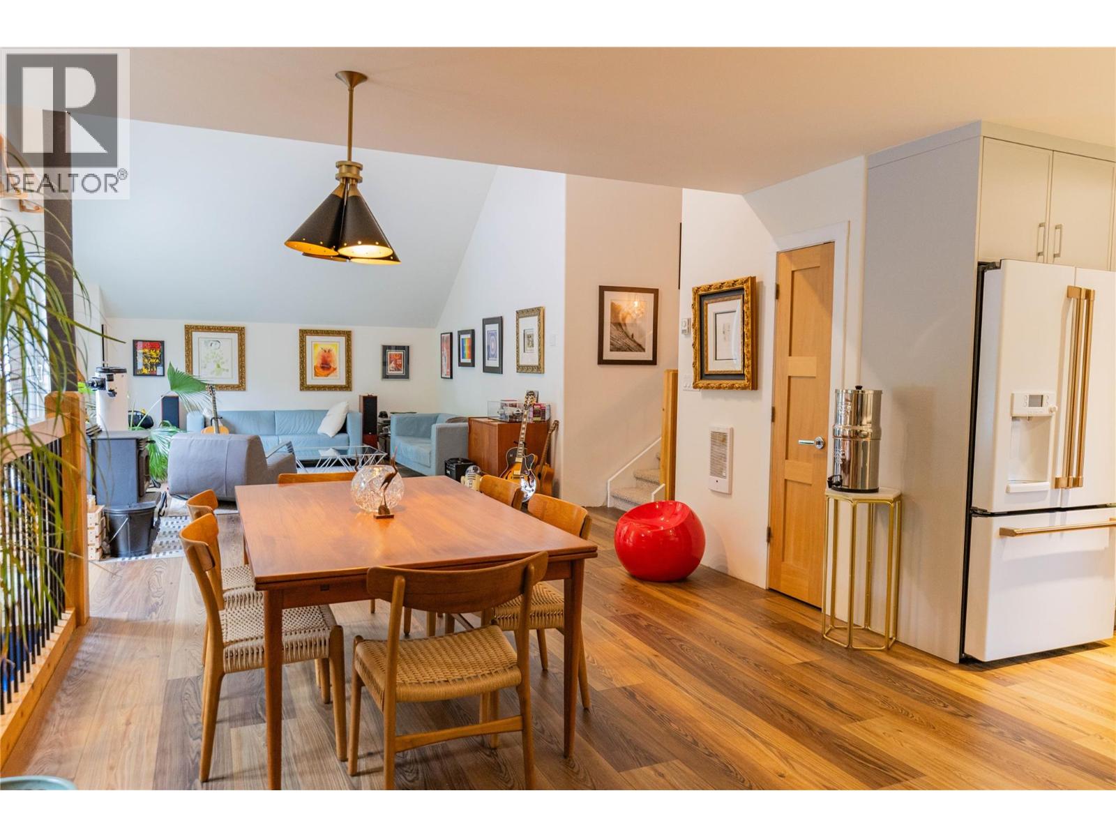 4037 Santa Road, Scotch Creek, British Columbia  V0E 1M5 - Photo 17 - 10367265