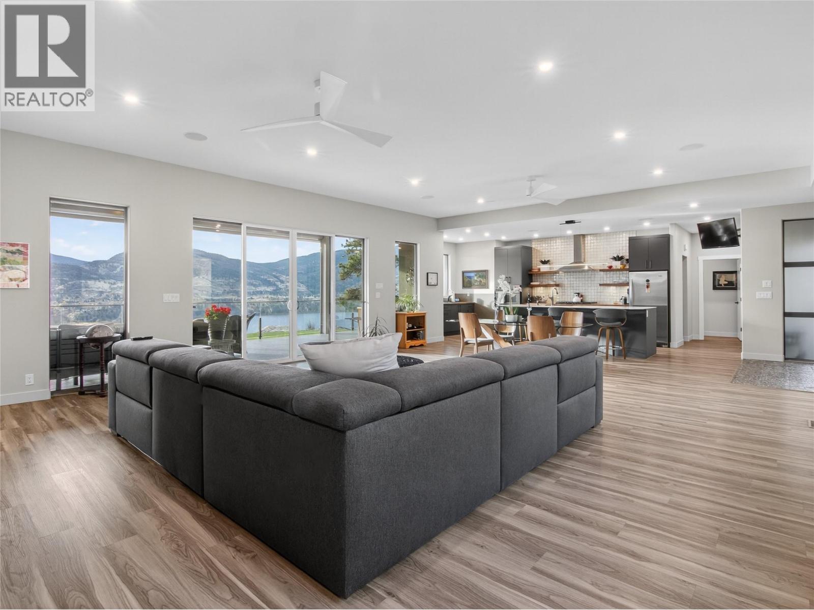 133 Christie Mtn Lane, Okanagan Falls, British Columbia  V0H 1R3 - Photo 28 - 10365489