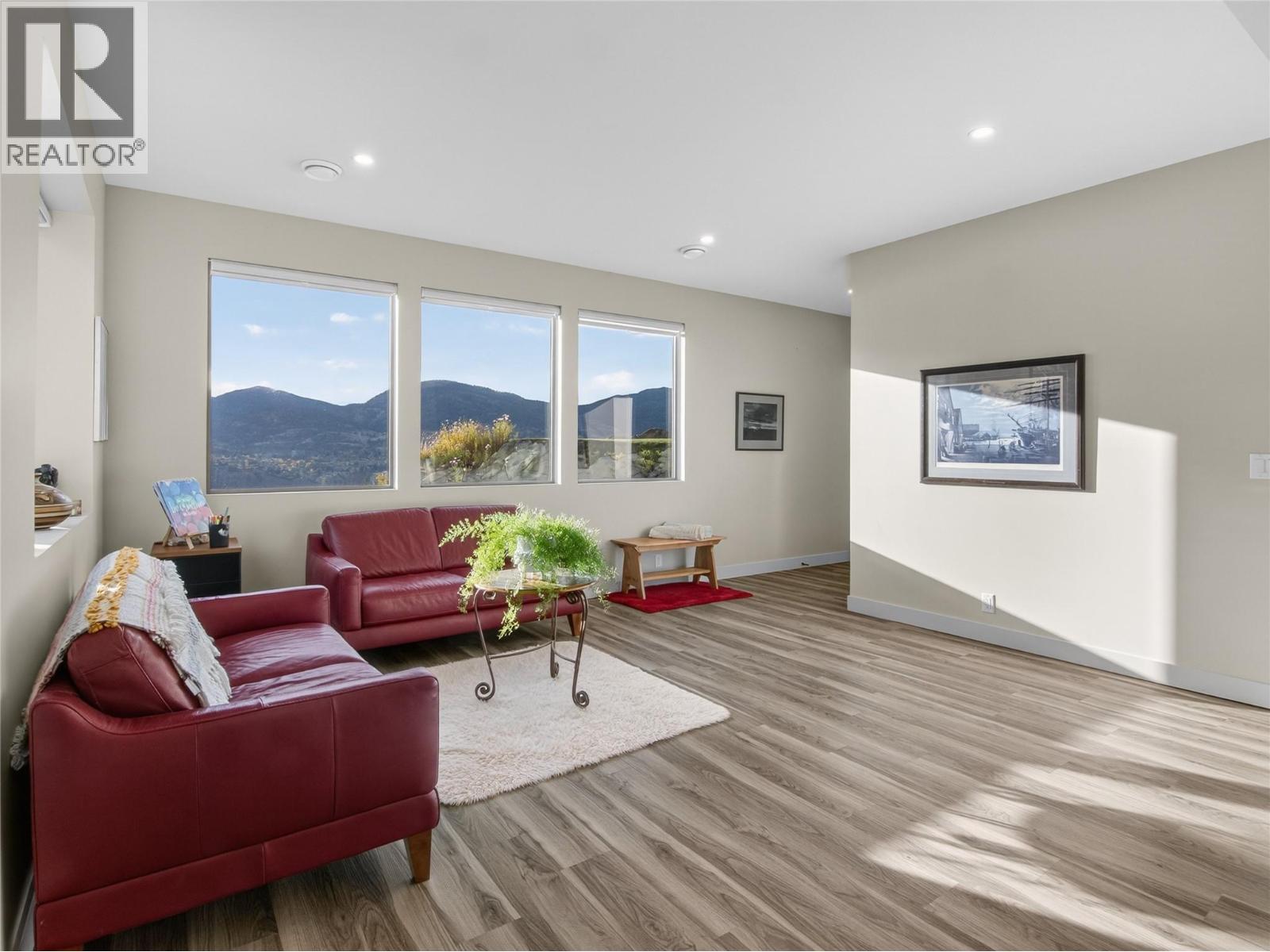 133 Christie Mtn Lane, Okanagan Falls, British Columbia  V0H 1R3 - Photo 38 - 10365489