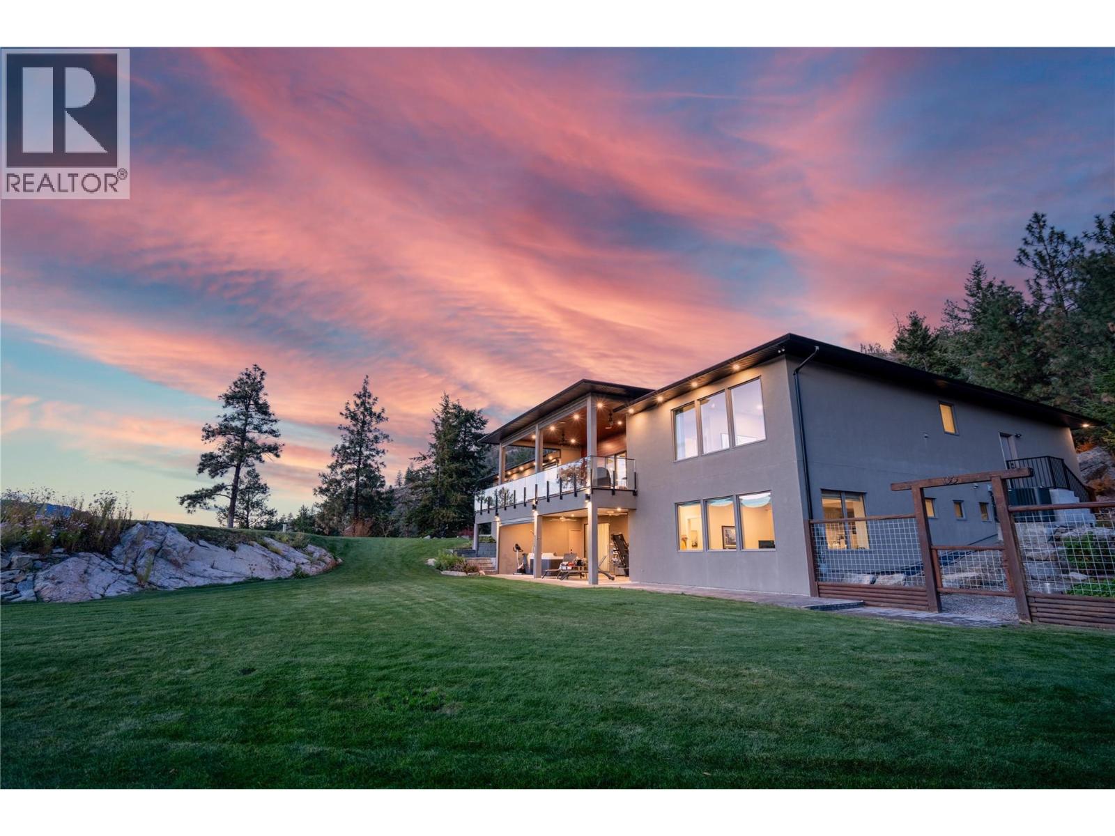 133 Christie Mtn Lane, Okanagan Falls, British Columbia  V0H 1R3 - Photo 6 - 10365489
