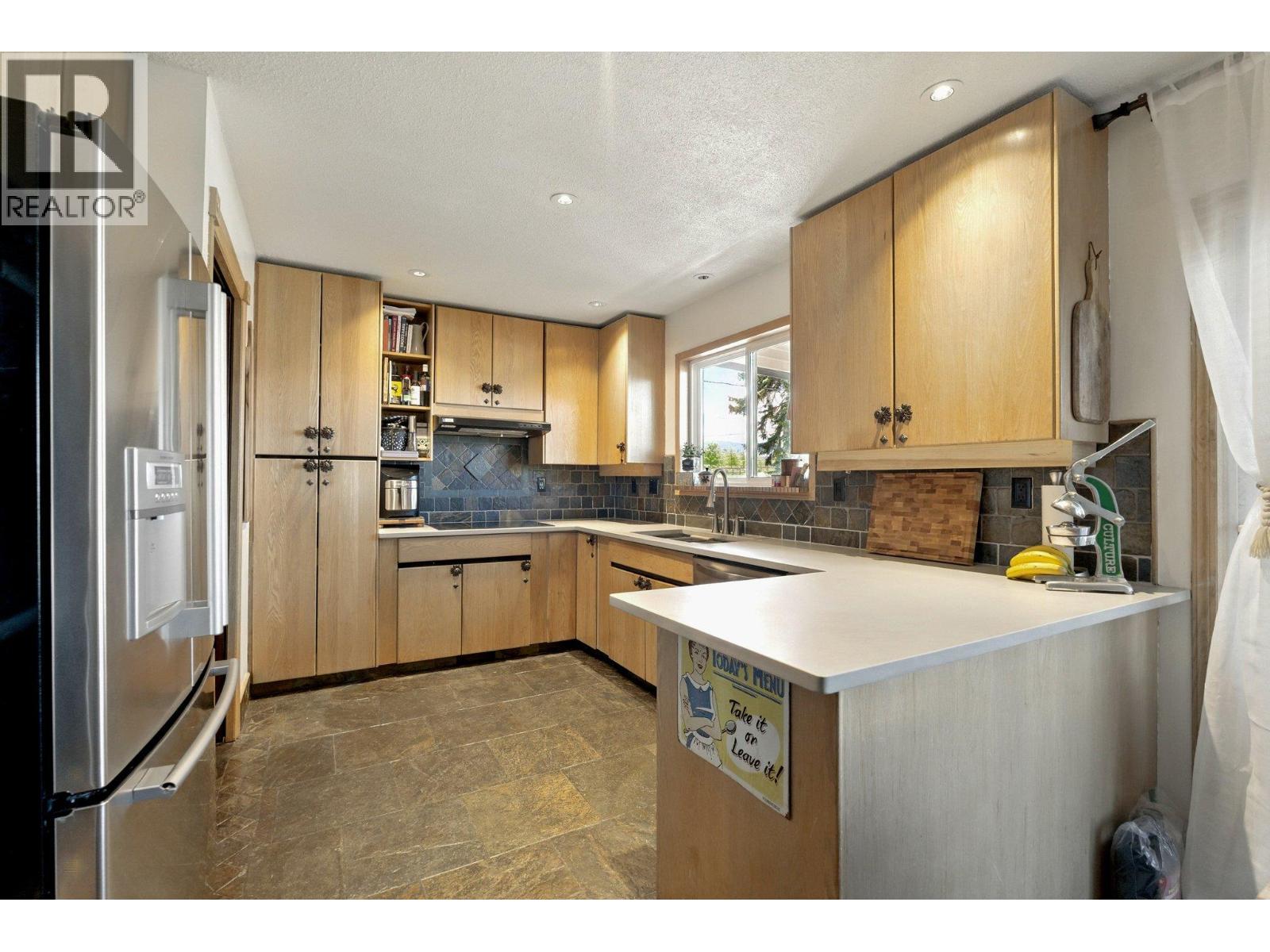 858 Douglas Road, West Kelowna, British Columbia  V1Z 1N8 - Photo 11 - 10367377