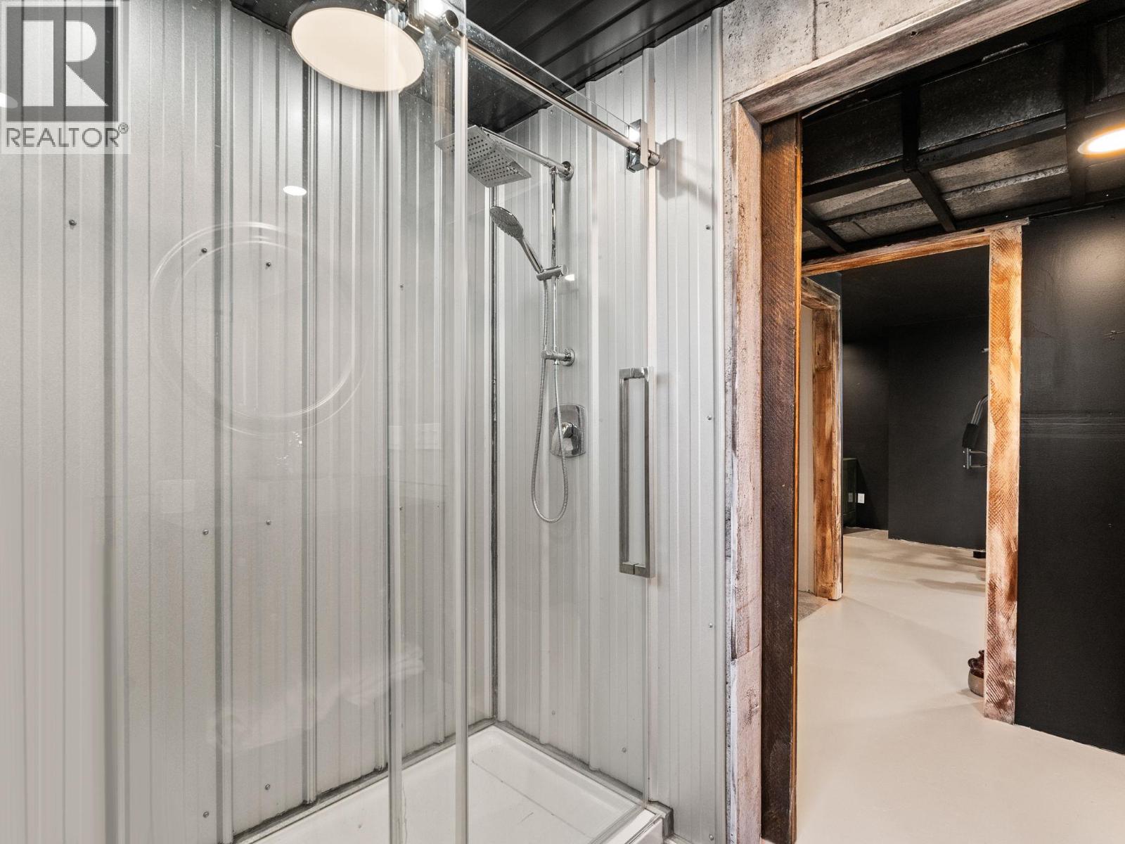 858 Douglas Road, West Kelowna, British Columbia  V1Z 1N8 - Photo 28 - 10367377