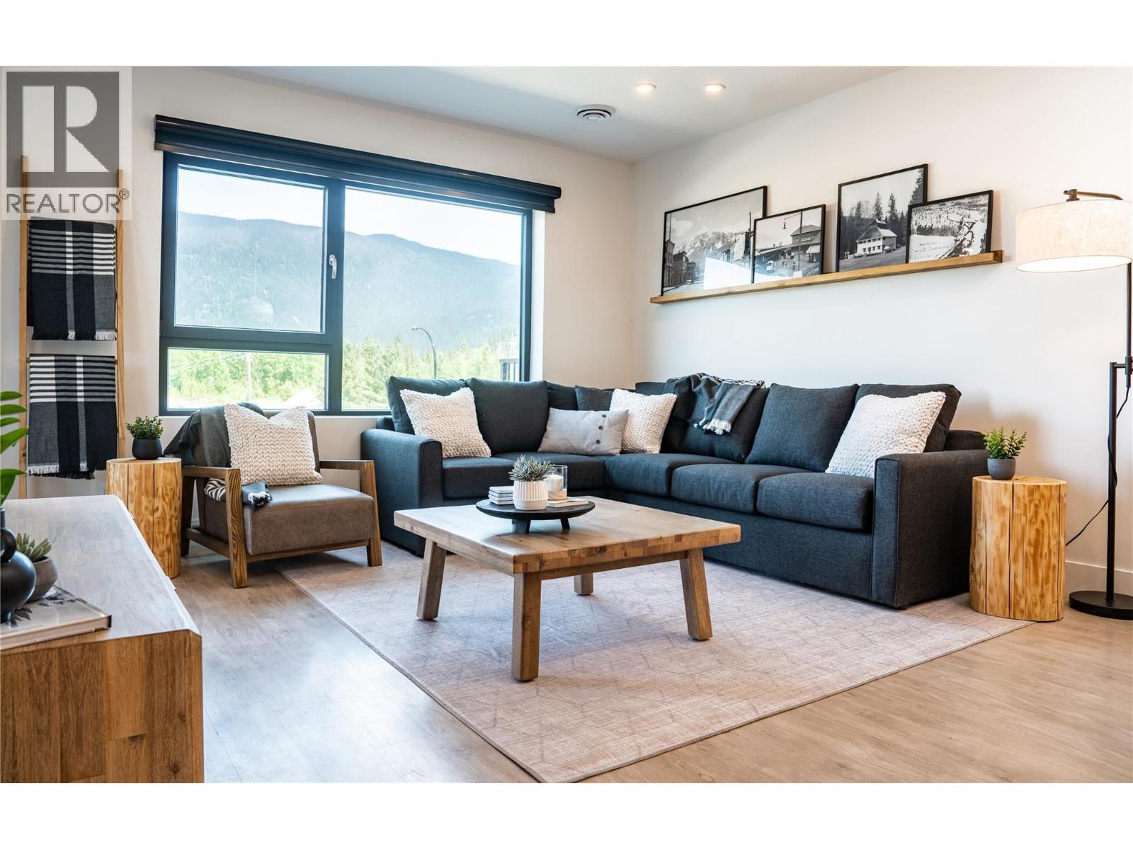 1701 Coursier Avenue Unit# 2206, Revelstoke, British Columbia  V0E 2S3 - Photo 1 - 10367275