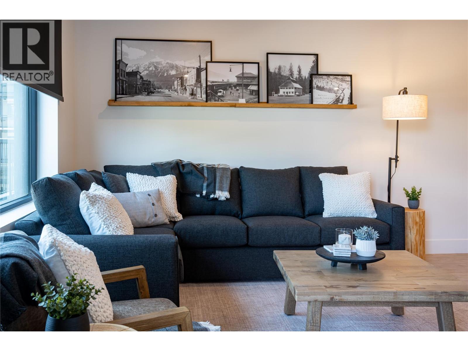 1701 Coursier Avenue Unit# 2206, Revelstoke, British Columbia  V0E 2S3 - Photo 2 - 10367275