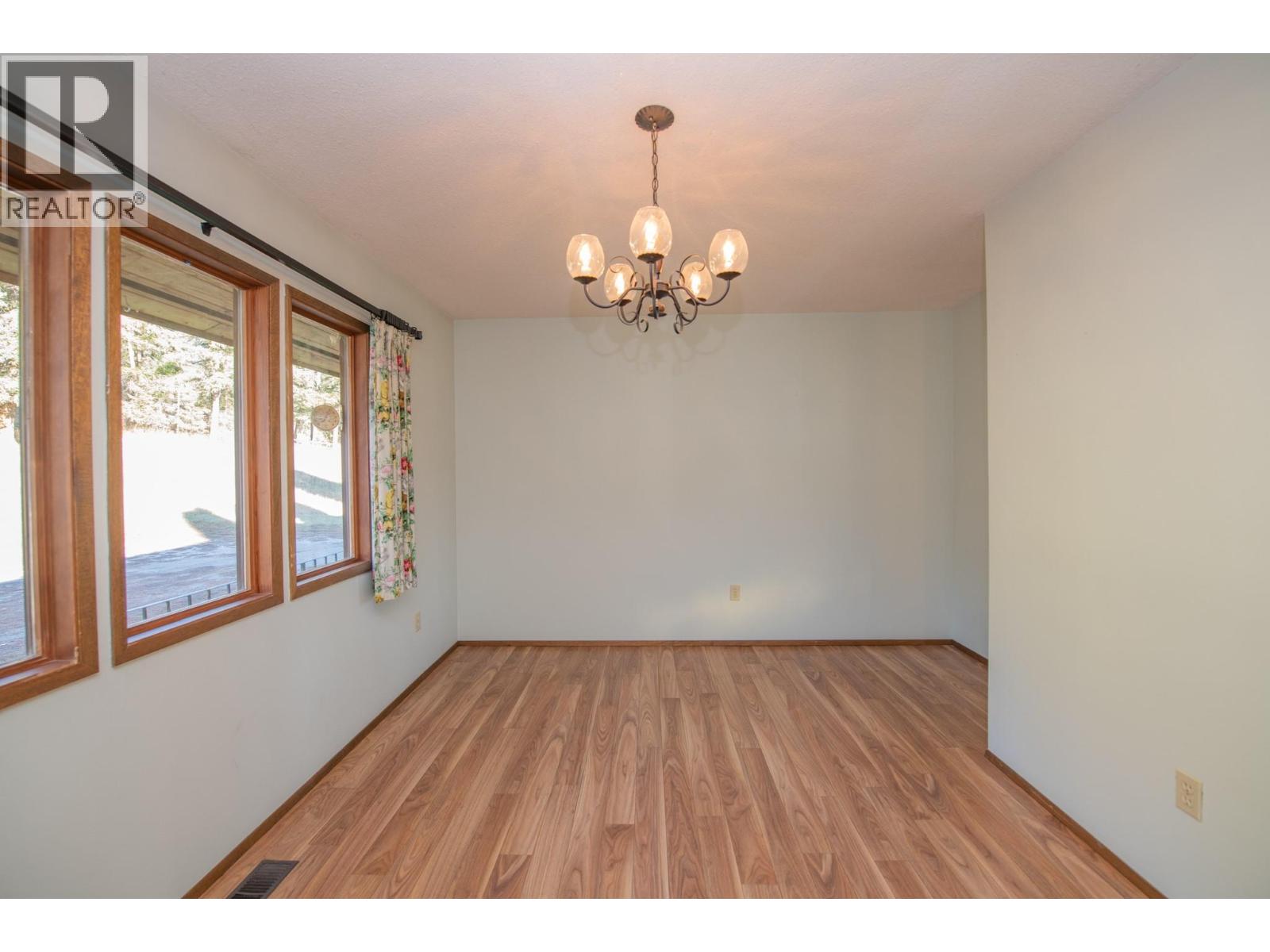 2471 6 Highway, Lumby, British Columbia  V0E 2G1 - Photo 30 - 10367352