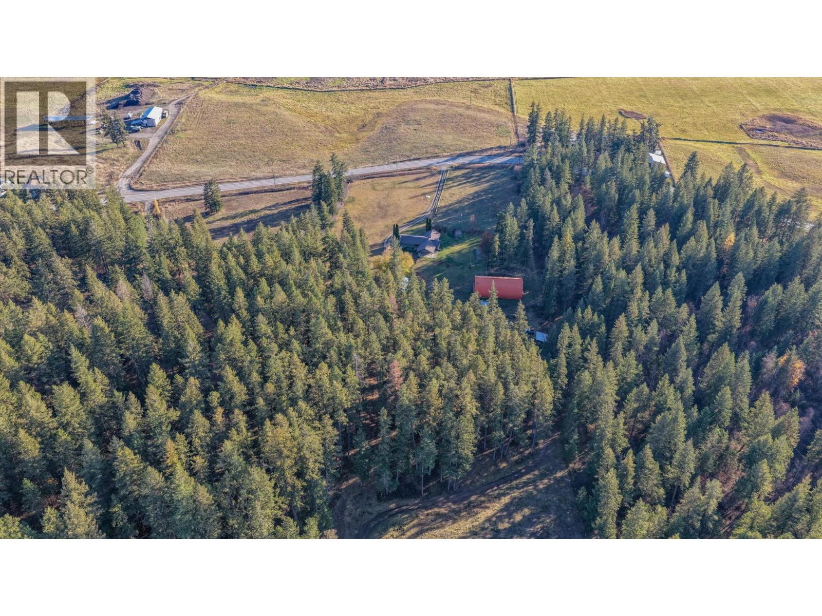 2471 6 Highway, Lumby, British Columbia  V0E 2G1 - Photo 57 - 10367352