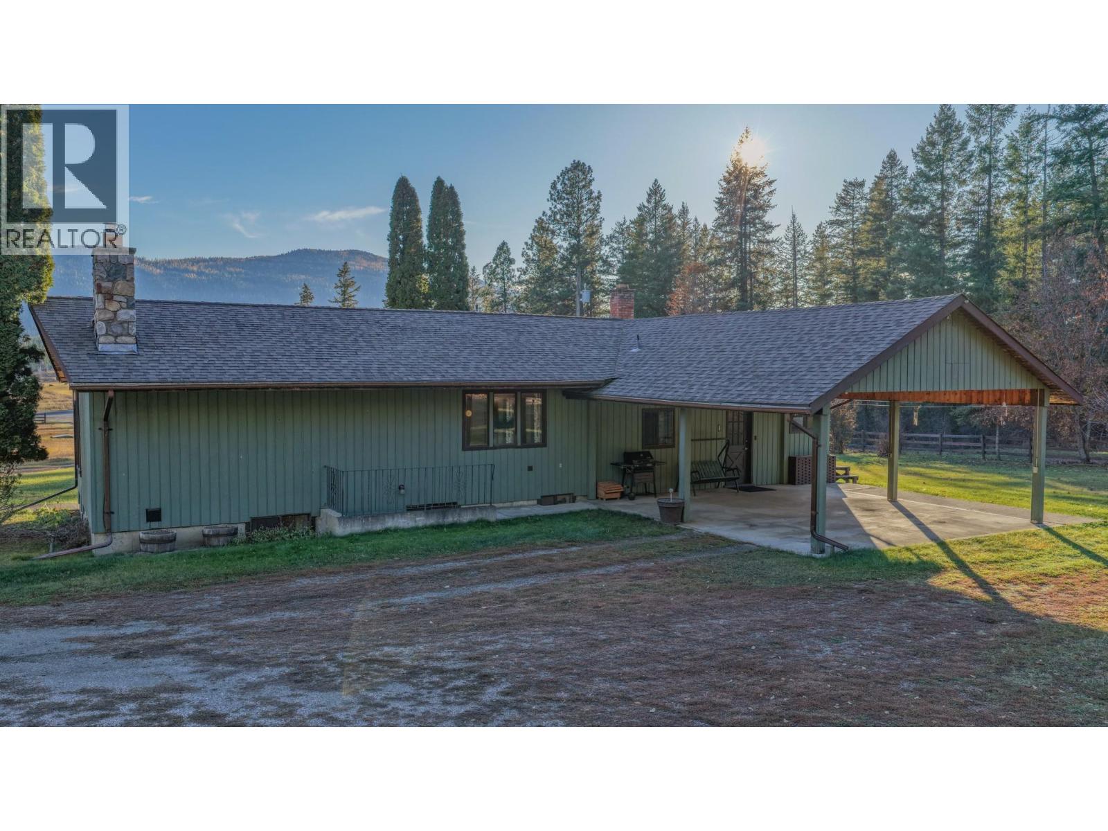 2471 6 Highway, Lumby, British Columbia  V0E 2G1 - Photo 58 - 10367352