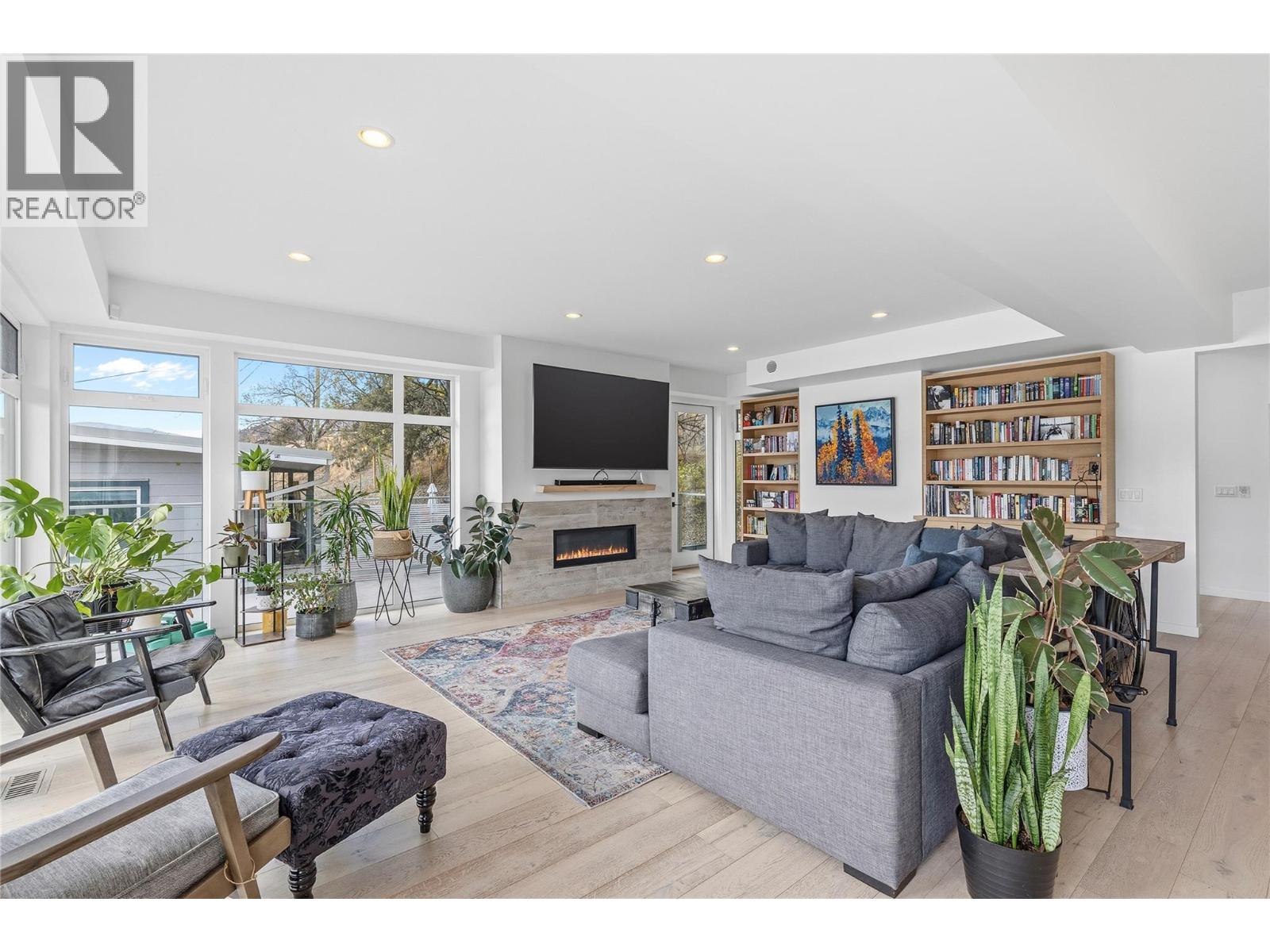 7305 Old Stamp Mill Road, Vernon, British Columbia  V1H 1N2 - Photo 11 - 10367186