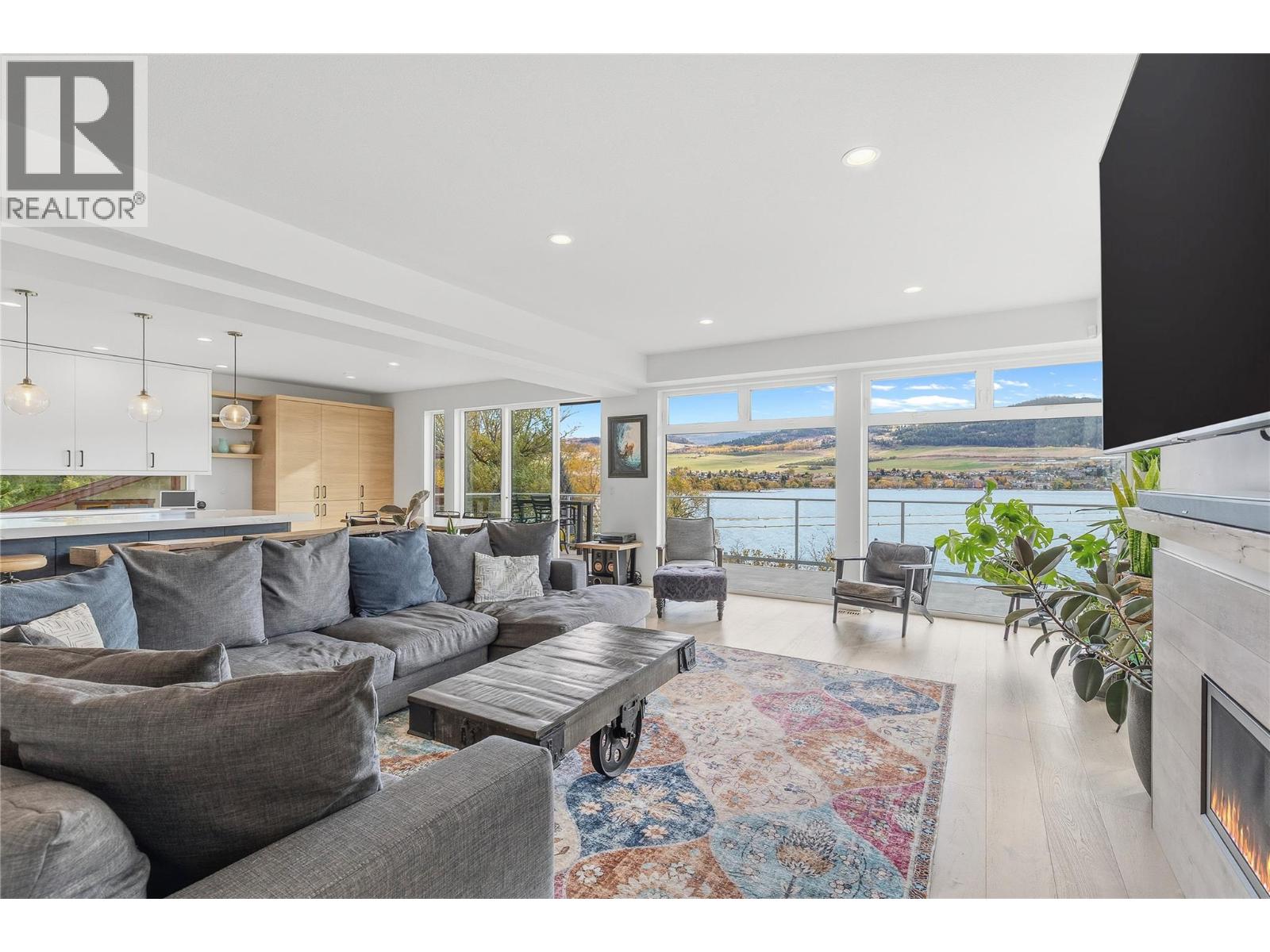 7305 Old Stamp Mill Road, Vernon, British Columbia  V1H 1N2 - Photo 14 - 10367186