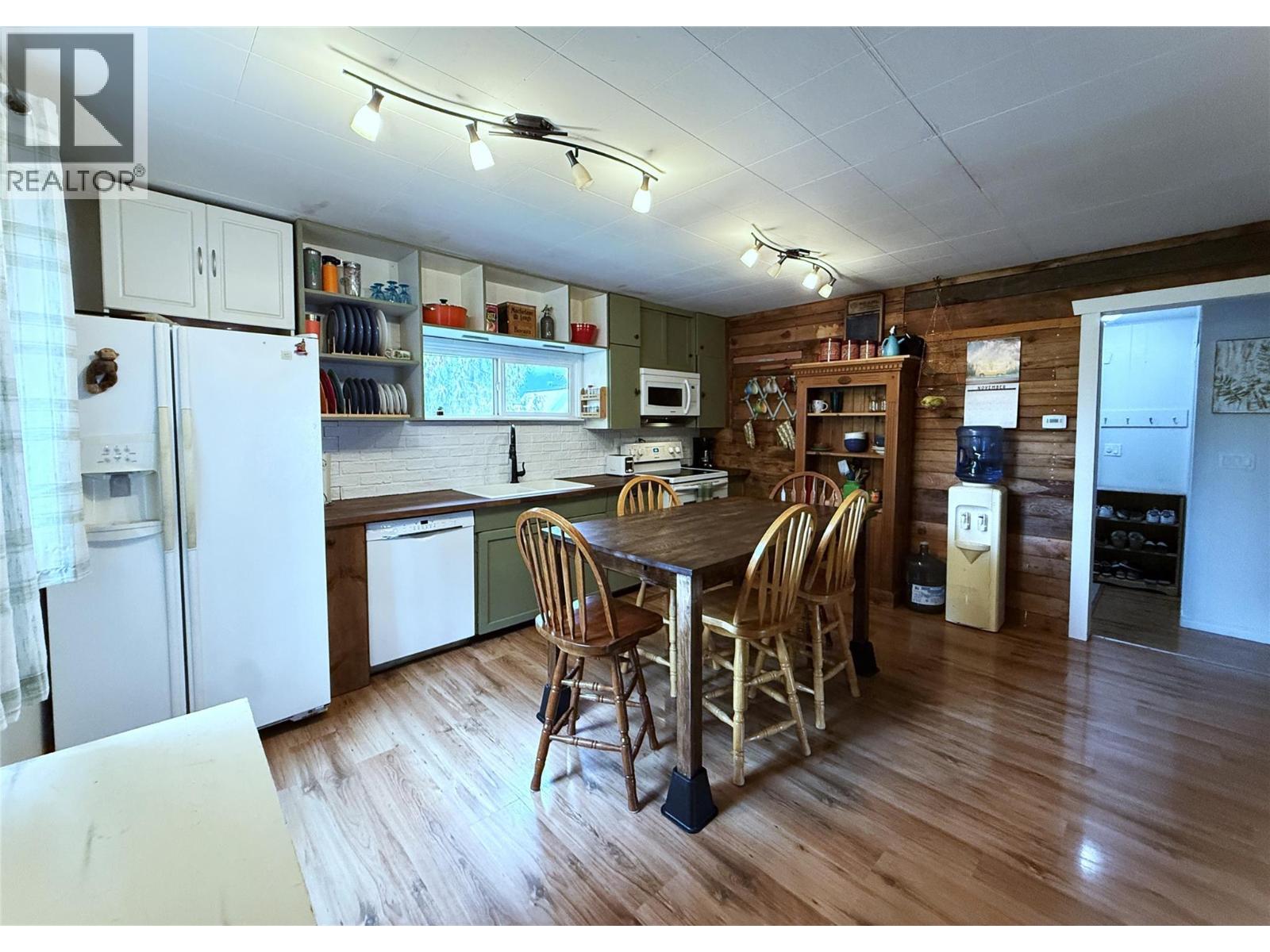 7310 51 Street Ne, Salmon Arm, British Columbia  V0E 1K0 - Photo 13 - 10367308