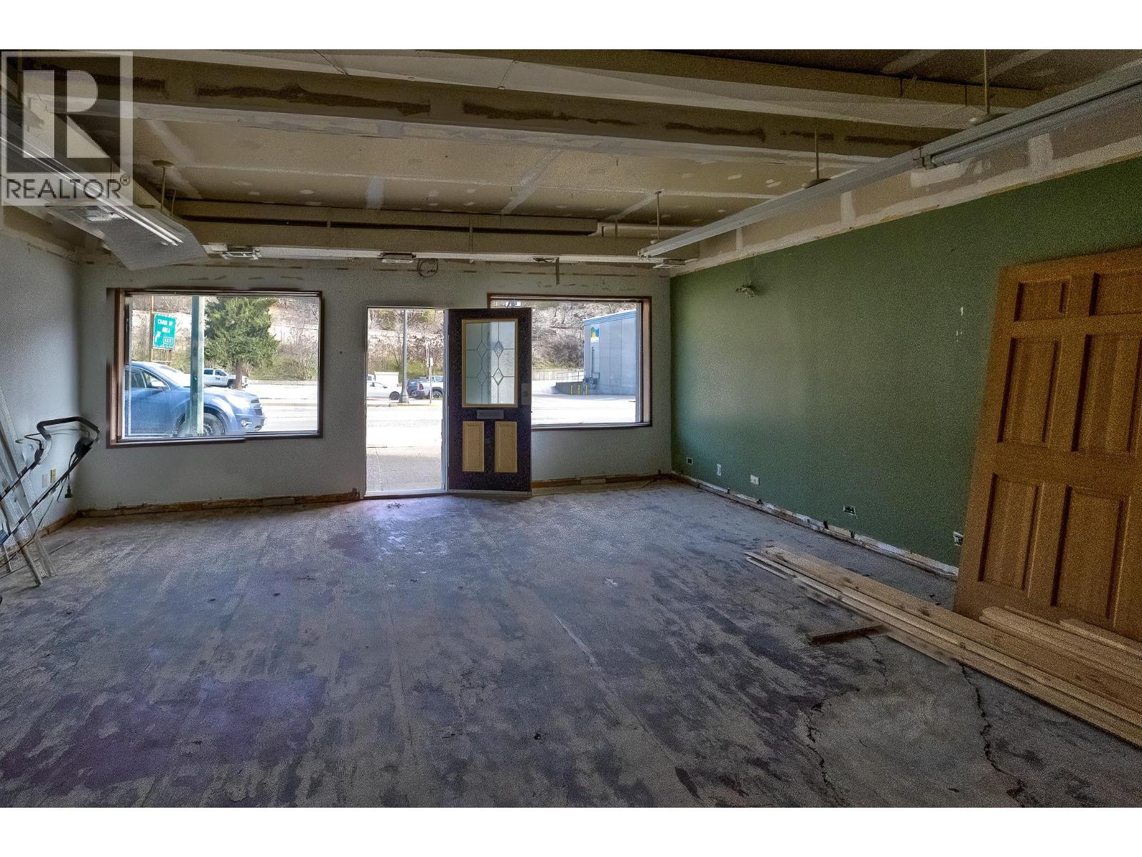 792 Rossland Avenue, Trail, British Columbia  V1R 3N3 - Photo 44 - 10367132