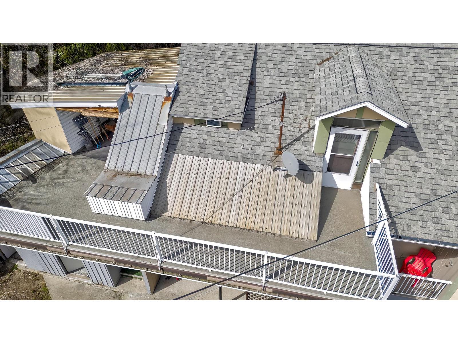 792 Rossland Avenue, Trail, British Columbia  V1R 3N3 - Photo 48 - 10367132