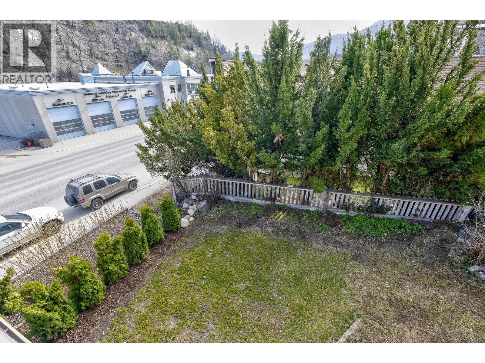 792 Rossland Avenue, Trail, British Columbia  V1R 3N3 - Photo 52 - 10367132