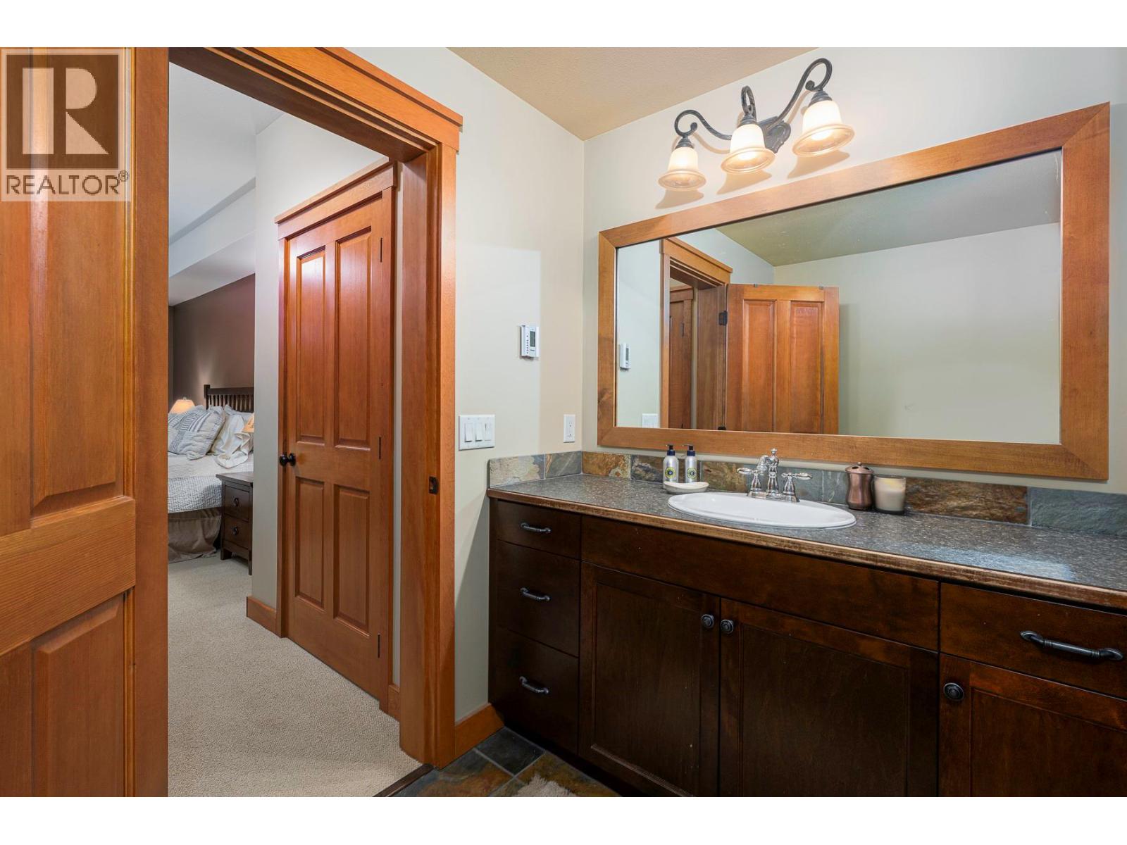 5050 Snowbird Way Unit# 204, Big White, British Columbia  V1P 1T4 - Photo 25 - 10367337