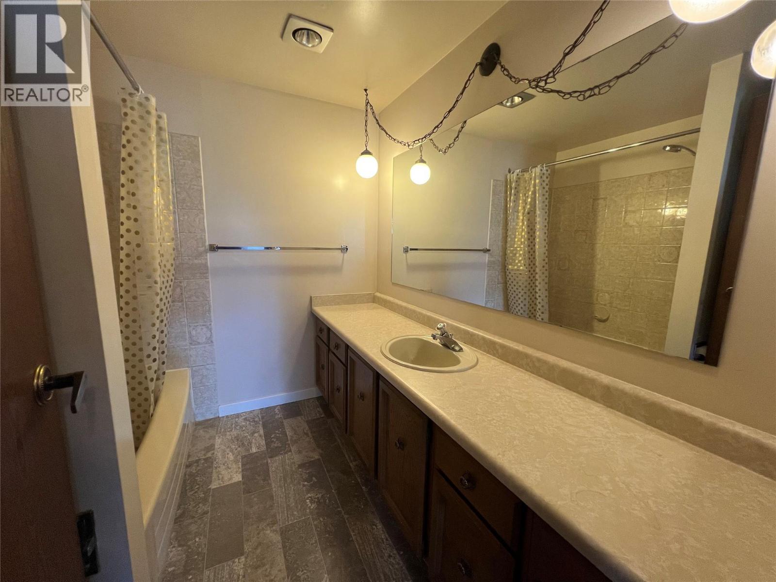 3901 32 Avenue Unit# 210, Vernon, British Columbia  V1T 8M3 - Photo 21 - 10367443