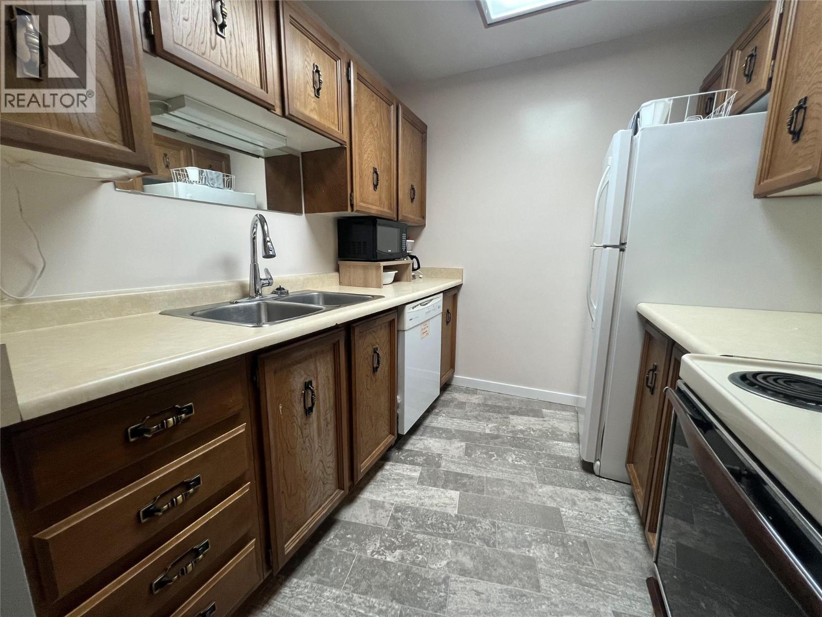 3901 32 Avenue Unit# 210, Vernon, British Columbia  V1T 8M3 - Photo 28 - 10367443