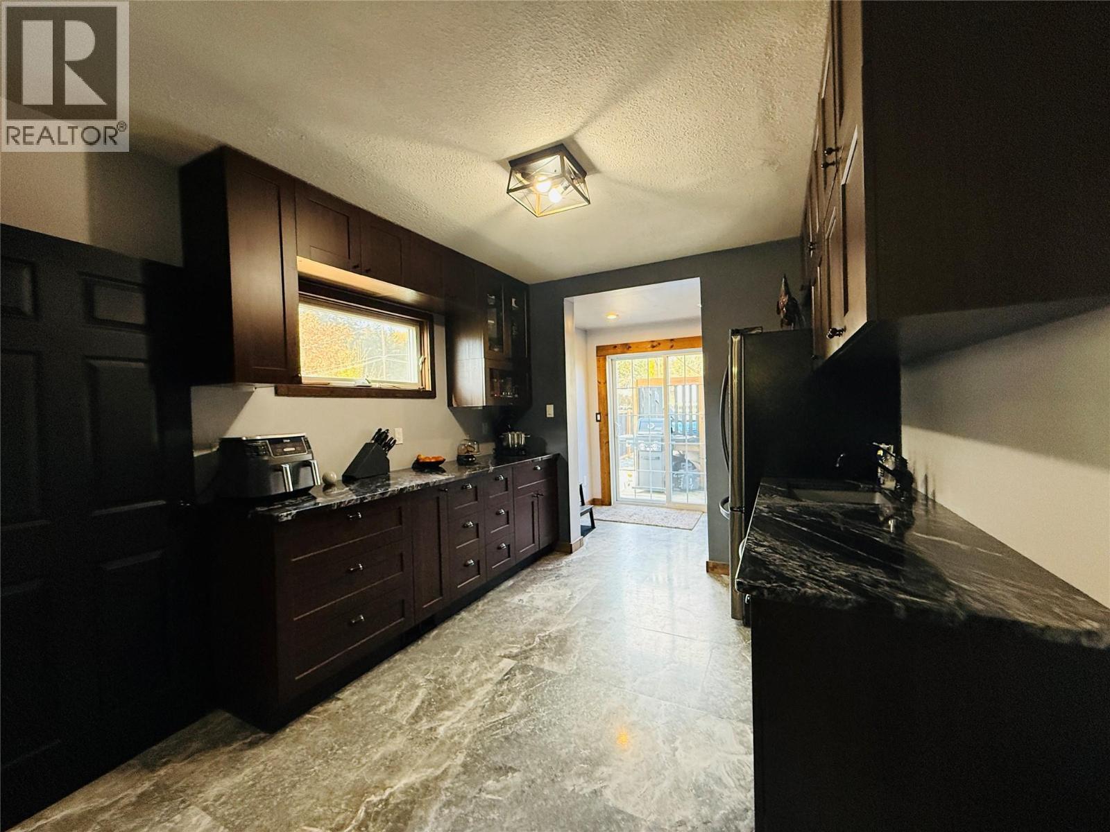 205 Otis Street, Kimberley, British Columbia  V1A 1V4 - Photo 8 - 10363081