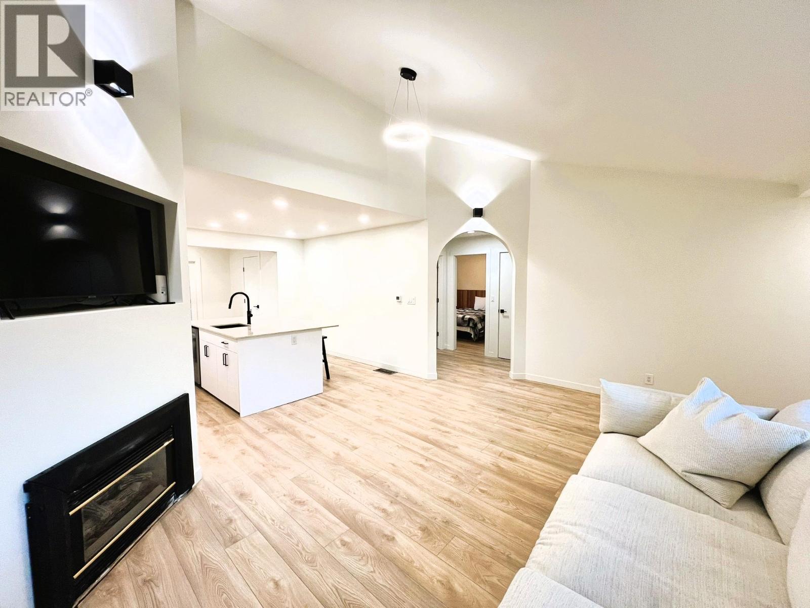 2174 Richter Avenue, Kelowna, British Columbia  V1Y 2P1 - Photo 8 - 10367294