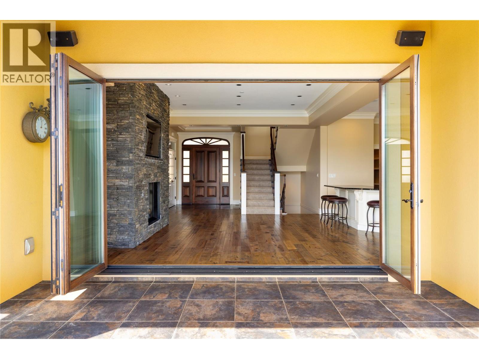 108 Vineyard Way, Vernon, British Columbia  V1H 1Z7 - Photo 9 - 10367349