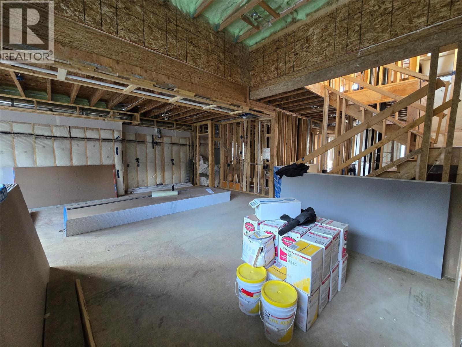 996 Bull Crescent, Kelowna, British Columbia  V1W 0B6 - Photo 11 - 10366954