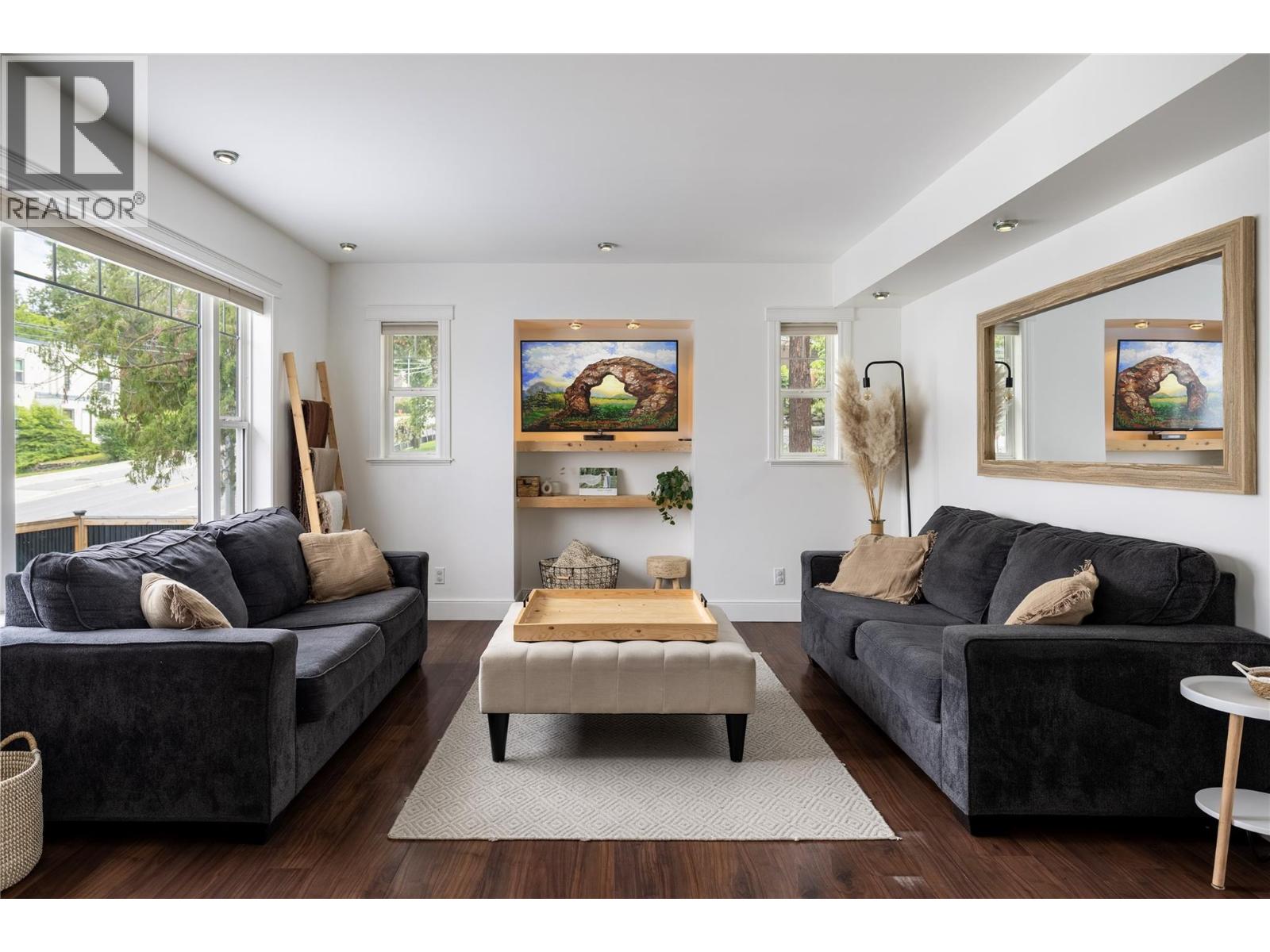 2100 32 Avenue, Vernon, British Columbia  V1T 2K2 - Photo 12 - 10367220