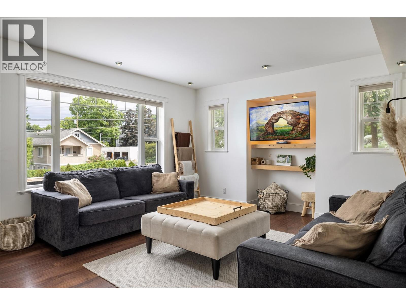 2100 32 Avenue, Vernon, British Columbia  V1T 2K2 - Photo 13 - 10367220