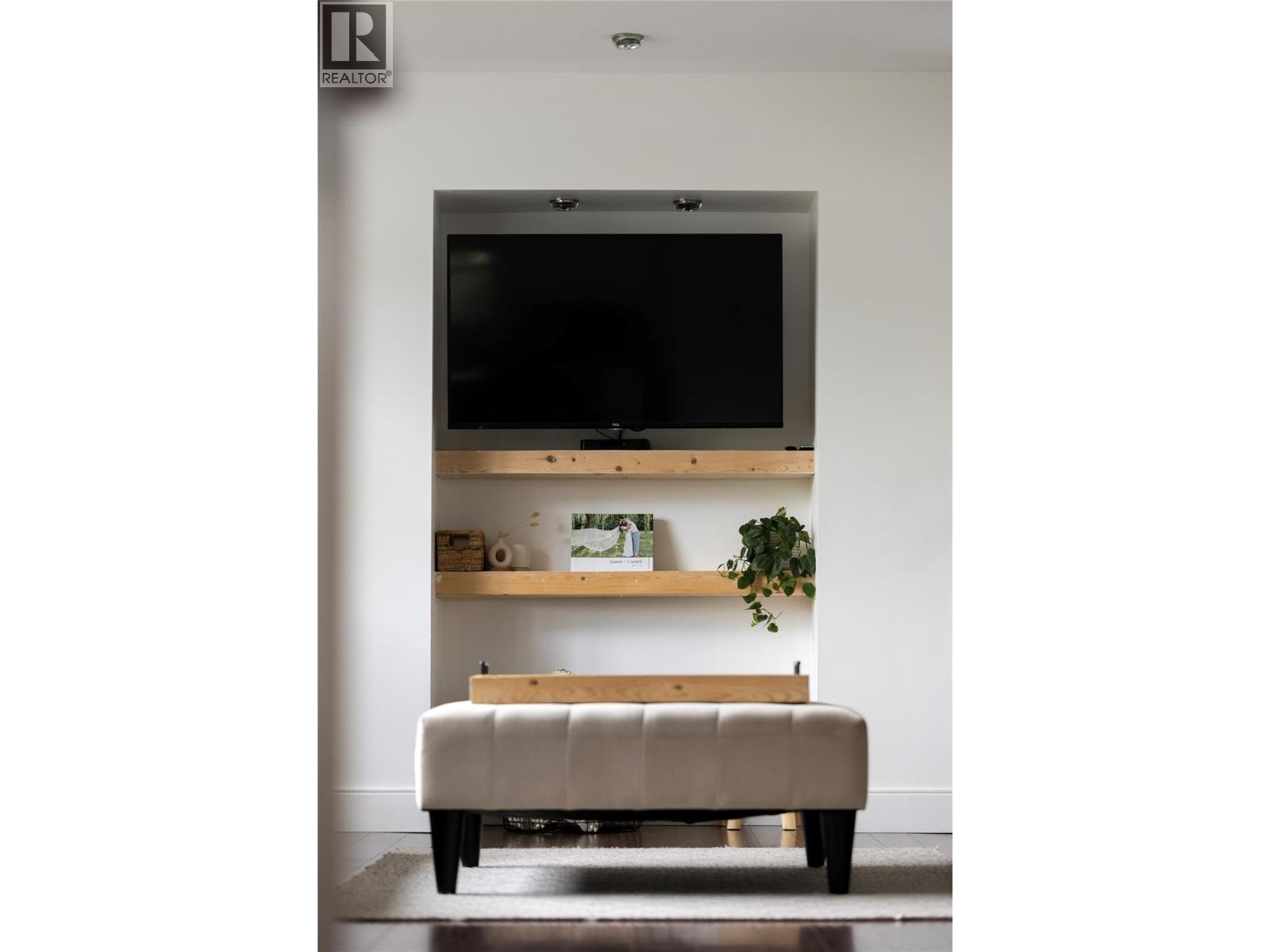 2100 32 Avenue, Vernon, British Columbia  V1T 2K2 - Photo 16 - 10367220