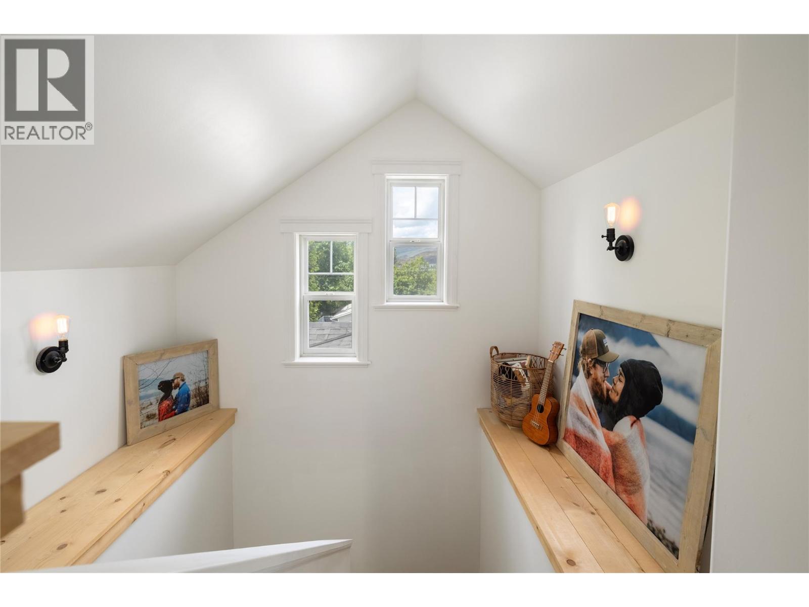 2100 32 Avenue, Vernon, British Columbia  V1T 2K2 - Photo 19 - 10367220