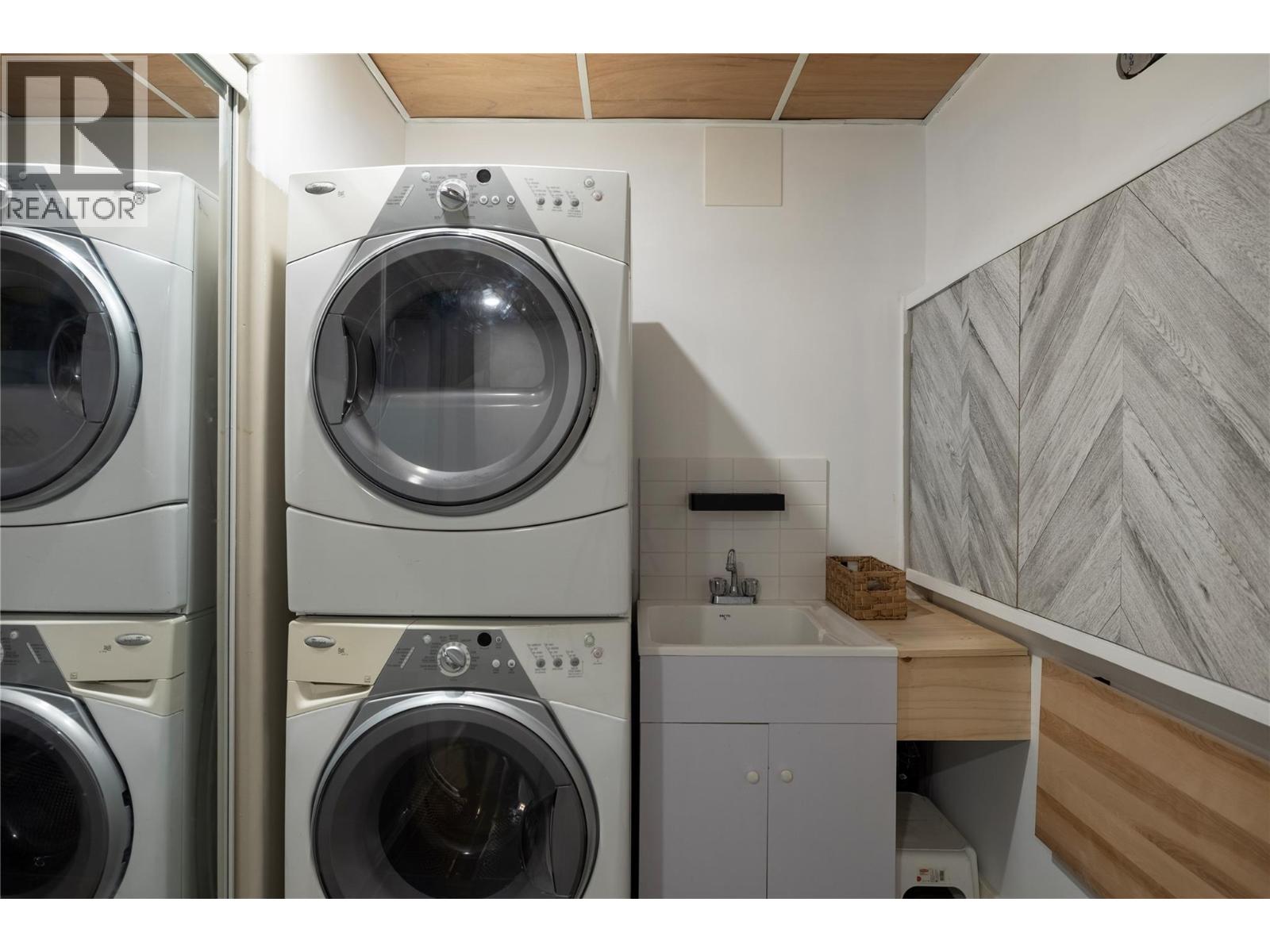 2100 32 Avenue, Vernon, British Columbia  V1T 2K2 - Photo 29 - 10367220