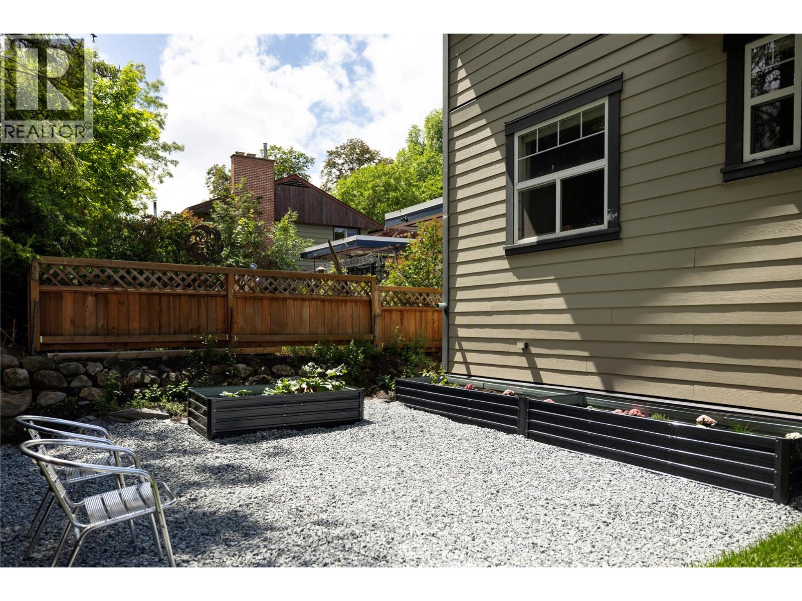 2100 32 Avenue, Vernon, British Columbia  V1T 2K2 - Photo 48 - 10367220