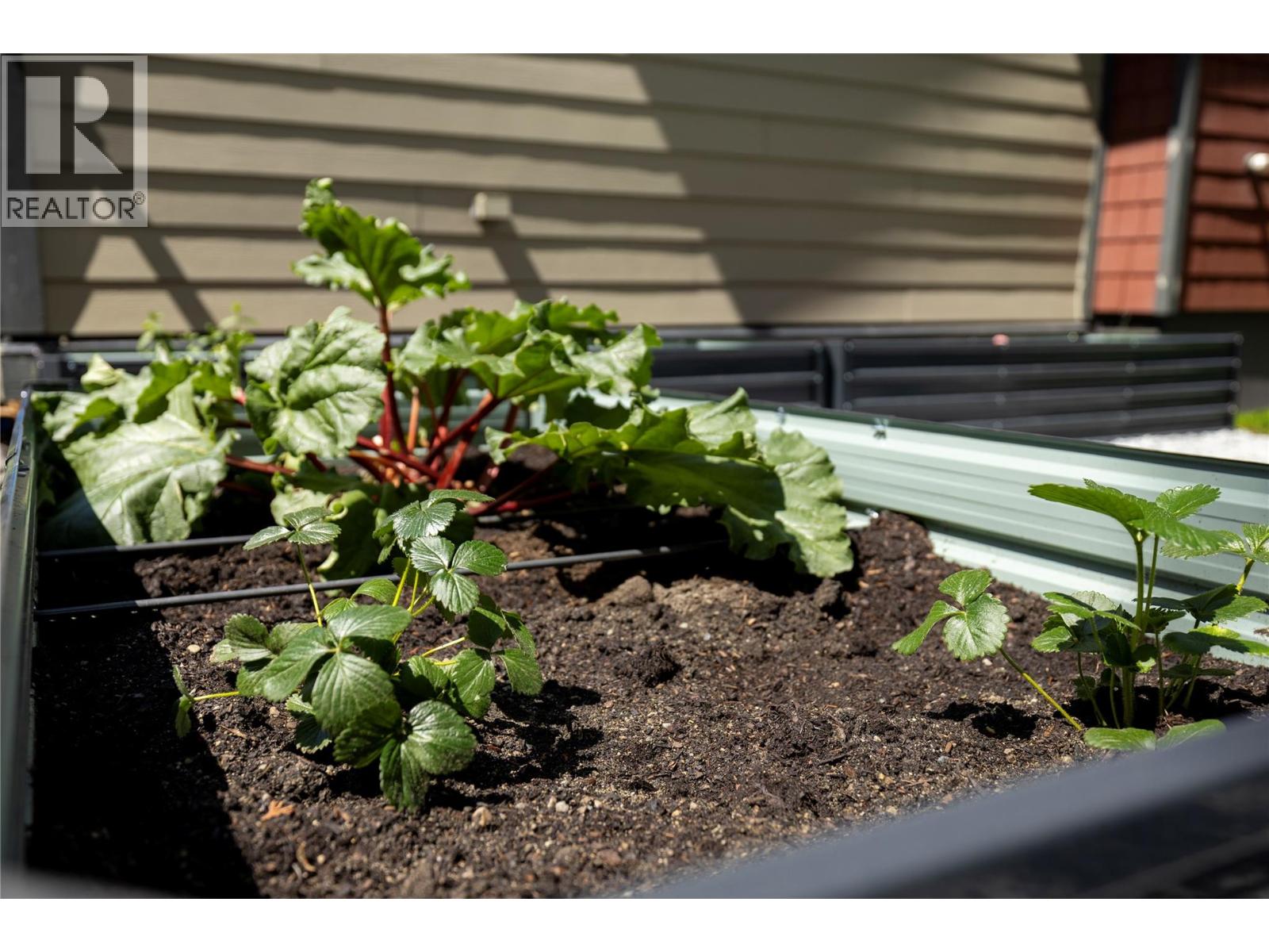 2100 32 Avenue, Vernon, British Columbia  V1T 2K2 - Photo 50 - 10367220