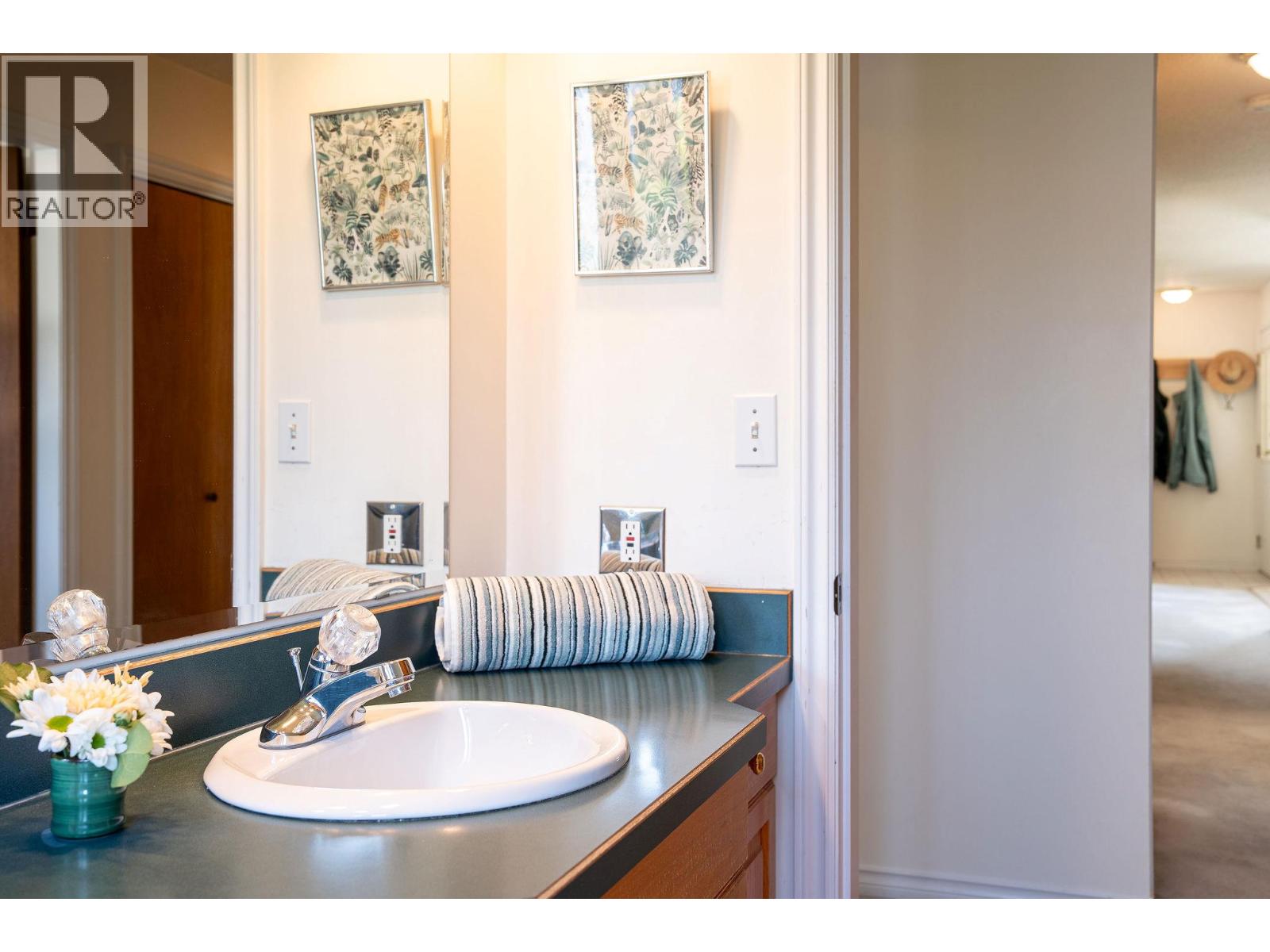 815 Fourth Street E, Revelstoke, British Columbia  V0E 2S0 - Photo 18 - 10365720