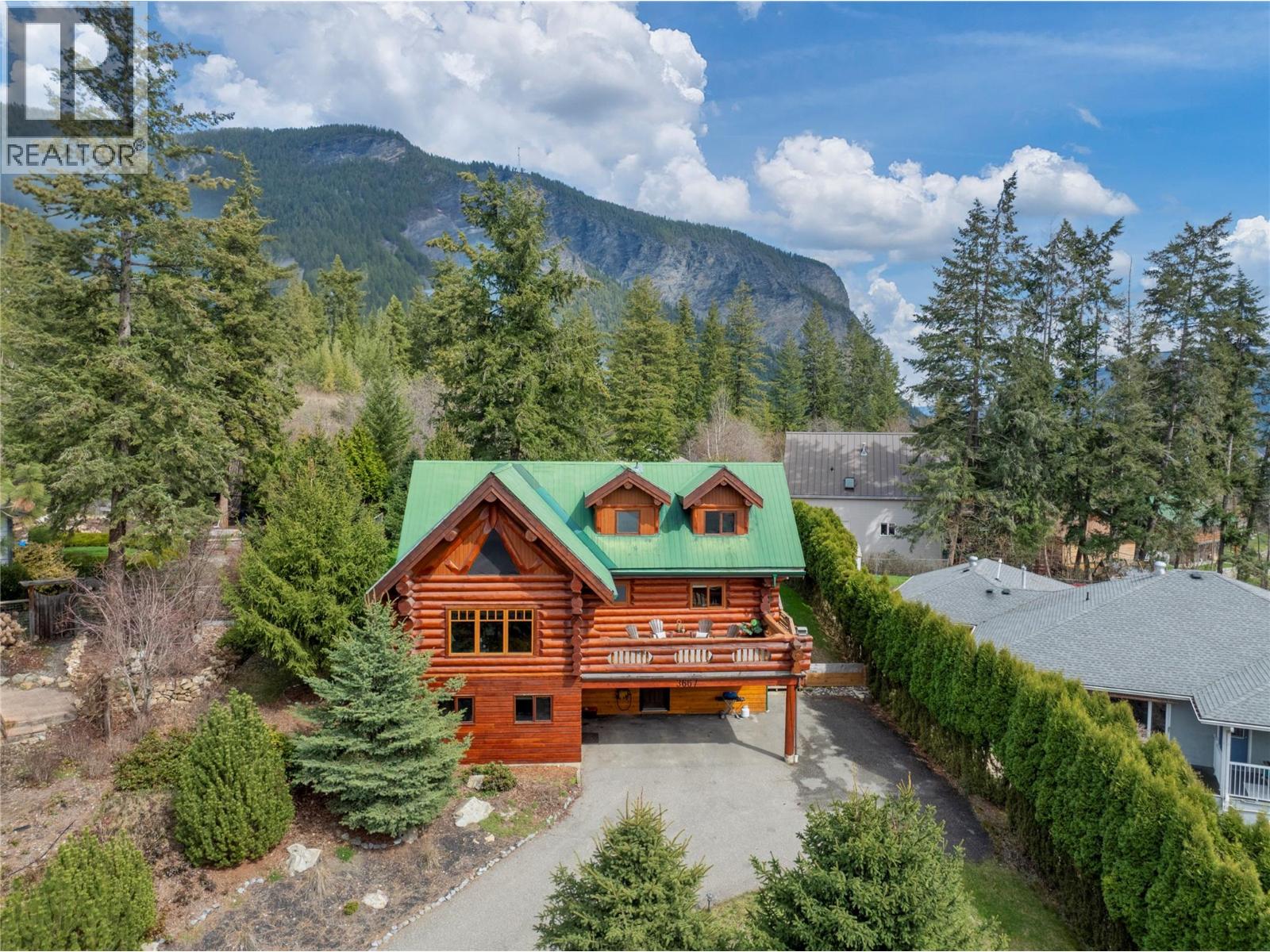 3667 Braelyn Road, Tappen, British Columbia  V0E 2X1 - Photo 5 - 10367202