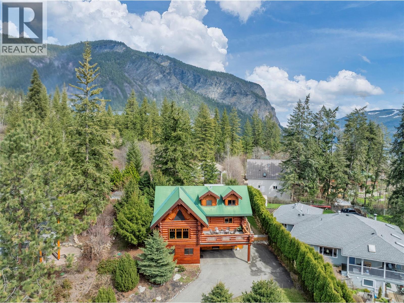 3667 Braelyn Road, Tappen, British Columbia  V0E 2X1 - Photo 6 - 10367202