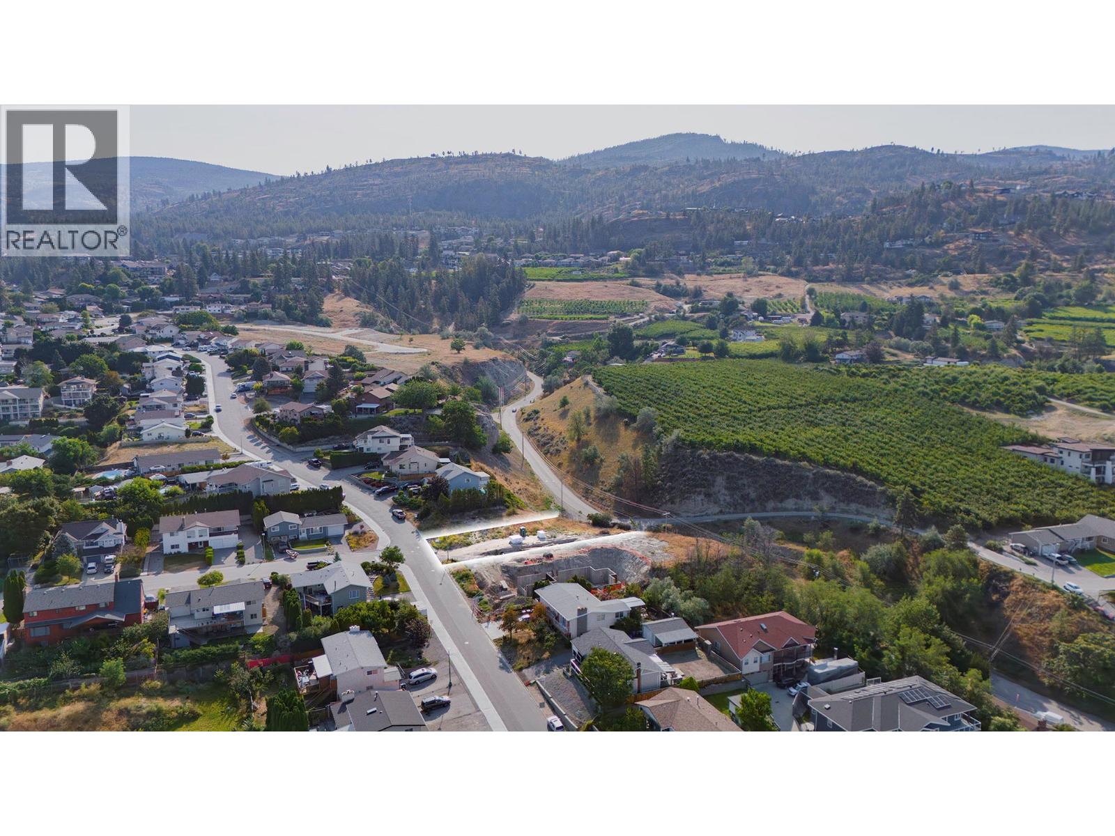 152 Greenwood Drive, Penticton, British Columbia  V2A 8V7 - Photo 3 - 10367471