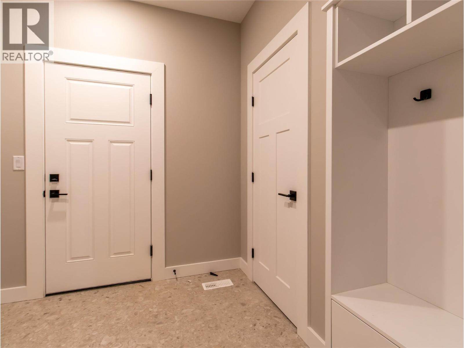 1721 9 Street Se, Salmon Arm, British Columbia  V1E 0G9 - Photo 34 - 10367508