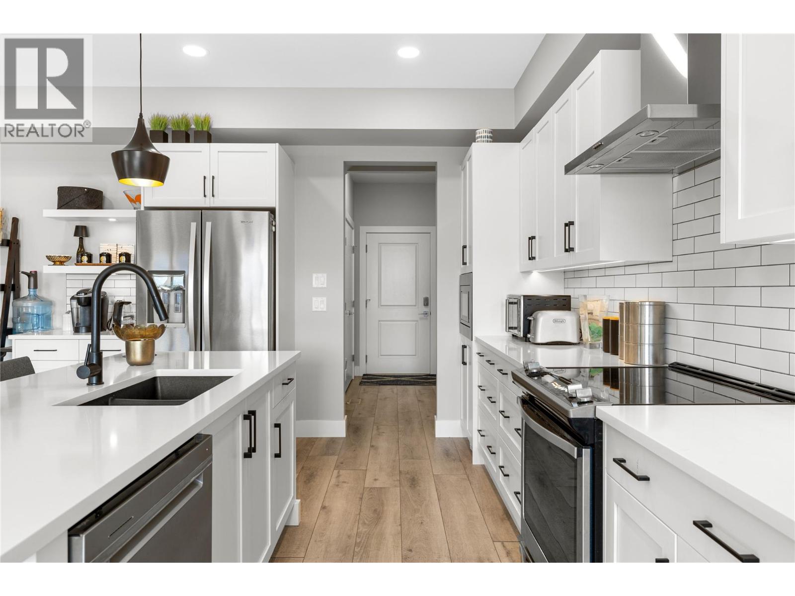 2353 Hawks Boulevard, West Kelowna, British Columbia  V4T 0A7 - Photo 9 - 10367451