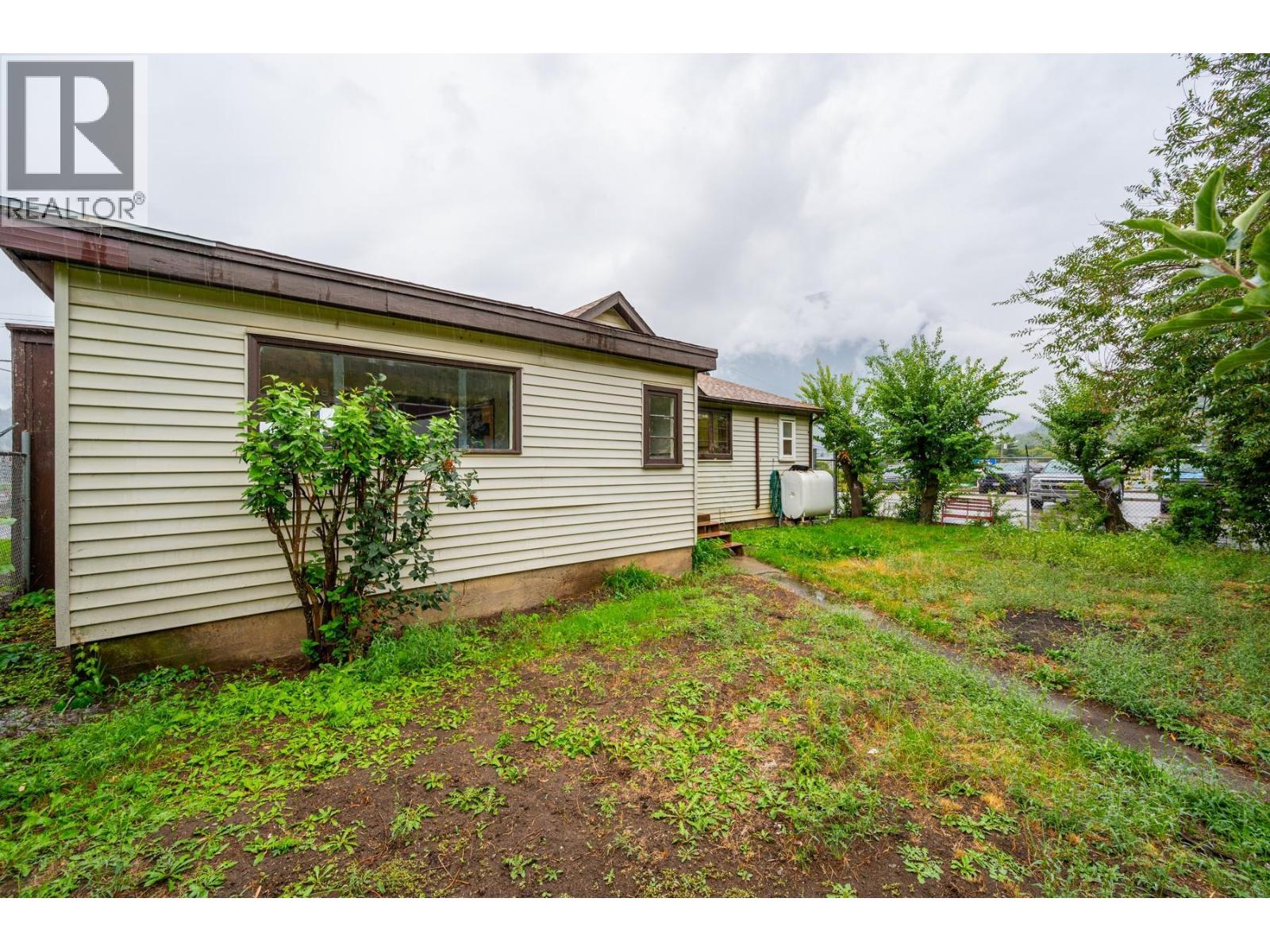 633 Fraserview Street, Lillooet, British Columbia  V0K 1V0 - Photo 25 - 10367565