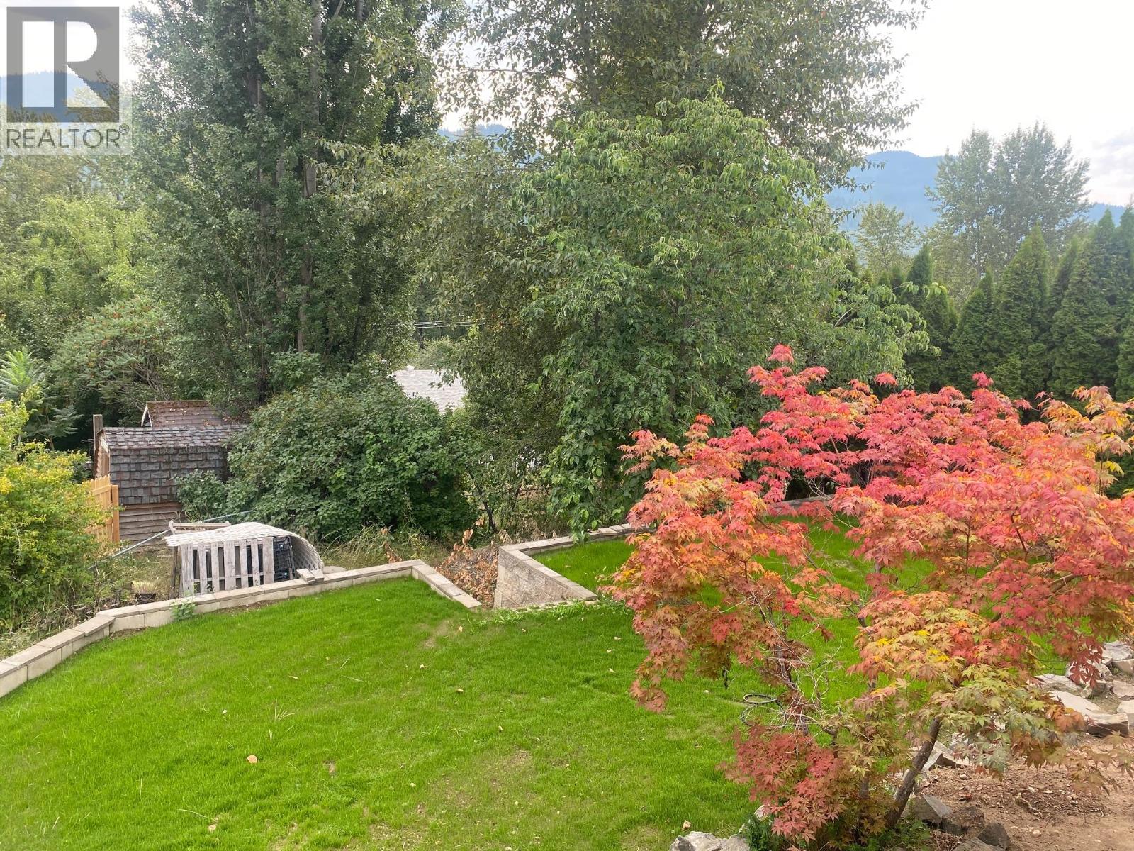 1768 First Street, Fruitvale, British Columbia  V0G 1L0 - Photo 35 - 10367550