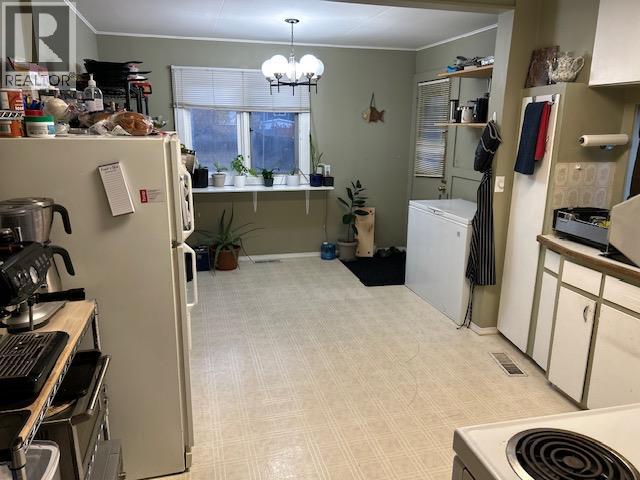 3595 Lakeshore Road, Kelowna, British Columbia  V1W 3K1 - Photo 10 - 10367579