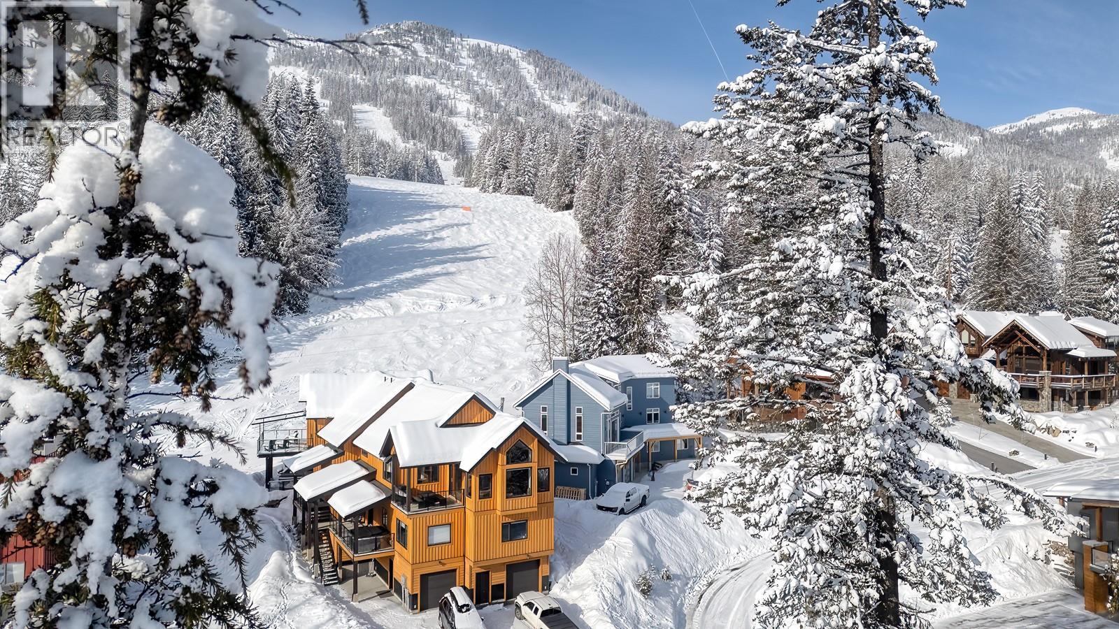 2001 Crest Road Unit# B, Rossland, British Columbia  V0G 1Y0 - Photo 60 - 10366877