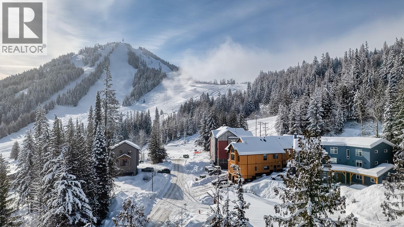 2001 Crest Road Unit# B, Rossland, British Columbia  V0G 1Y0 - Photo 61 - 10366877