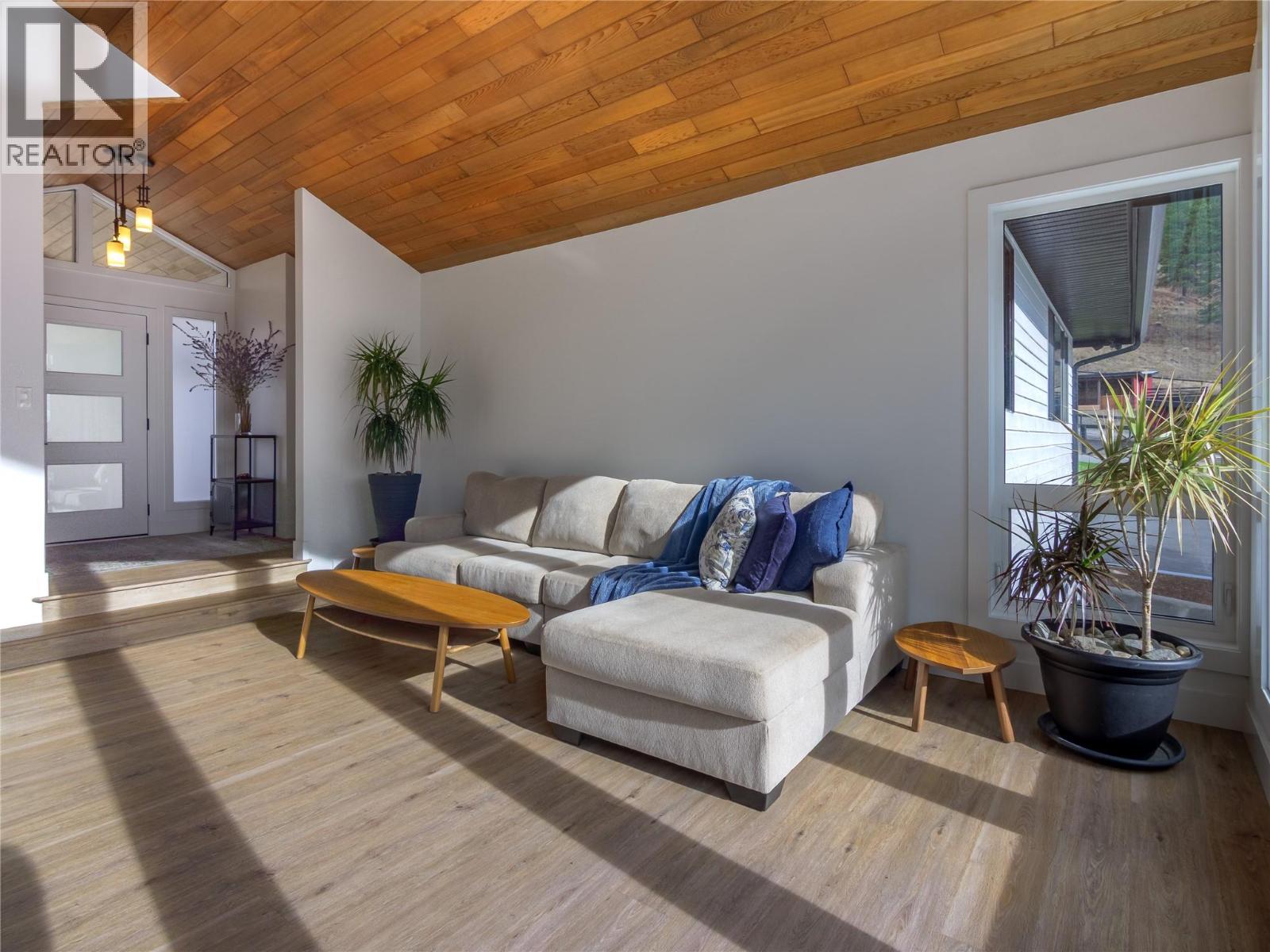 21815 Garnet Valley Road, Summerland, British Columbia  V0H 1Z3 - Photo 17 - 10367369